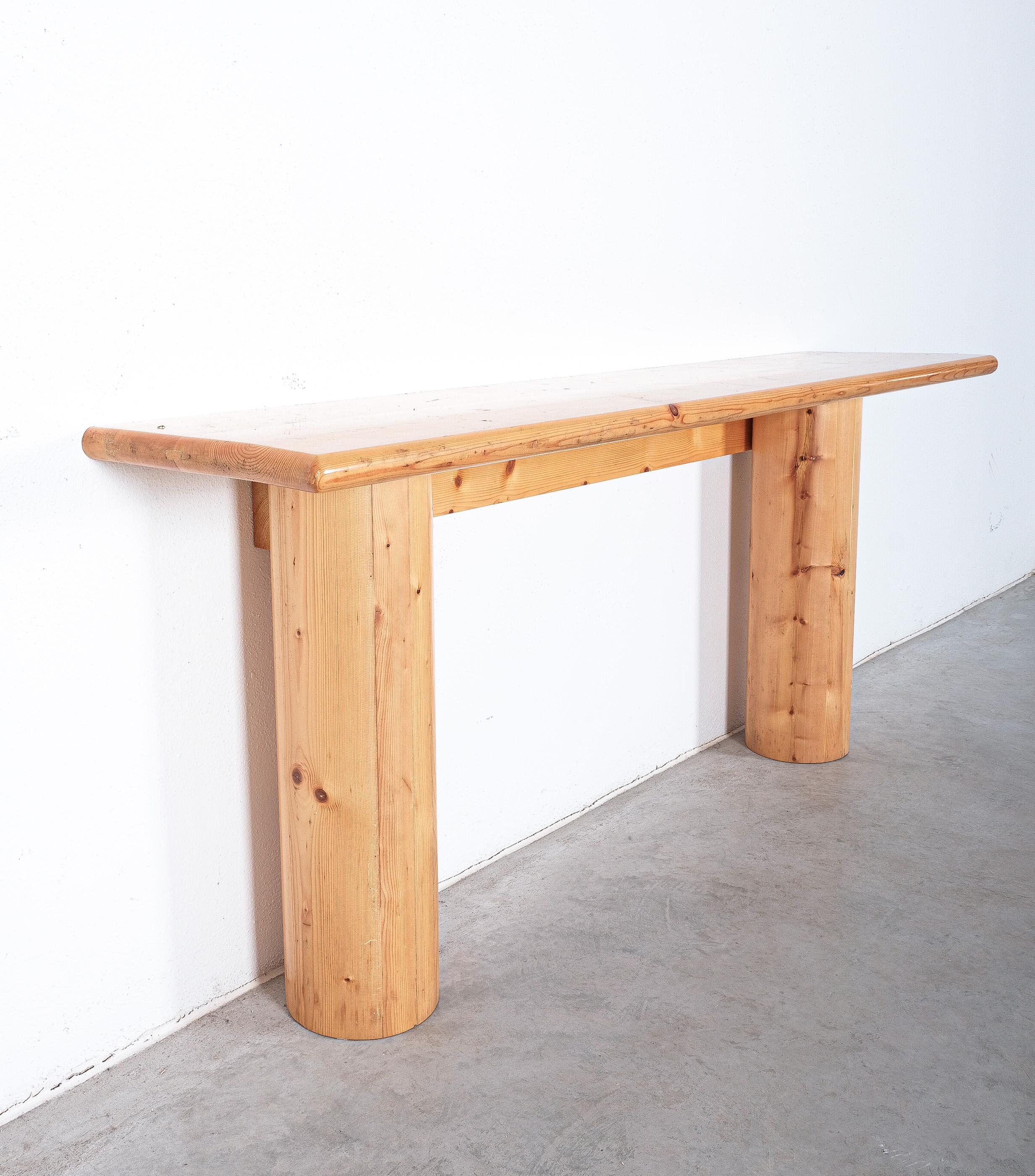 Late 20th Century Bespoke Spruce Wood Console Table with Columns, Italy, circa 1980 For Sale