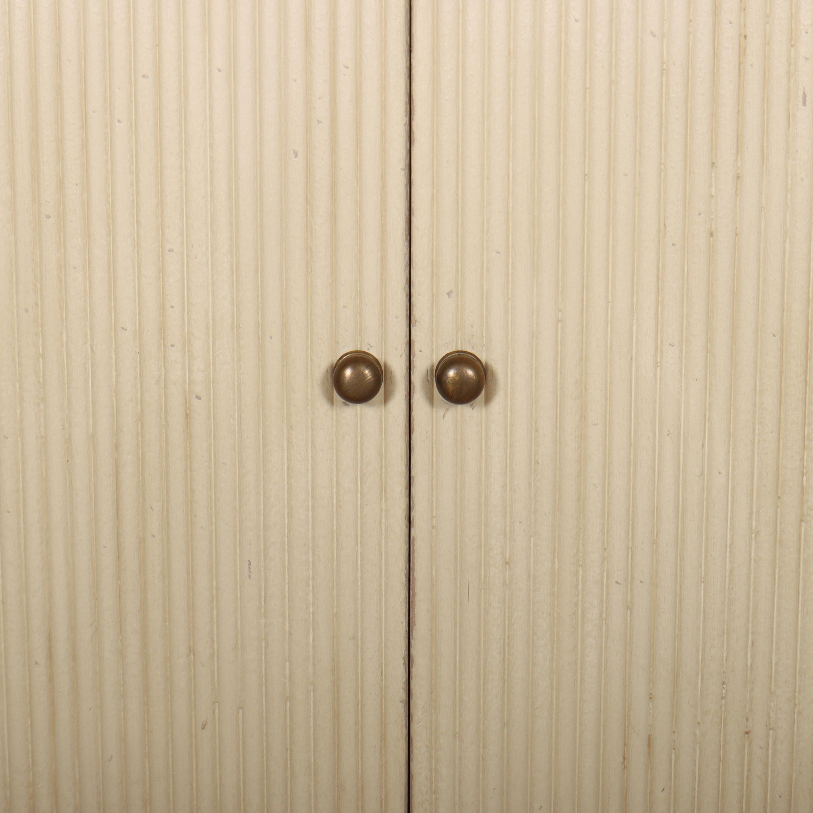 XXI secolo e contemporaneo Buffet a due ante su misura in vendita