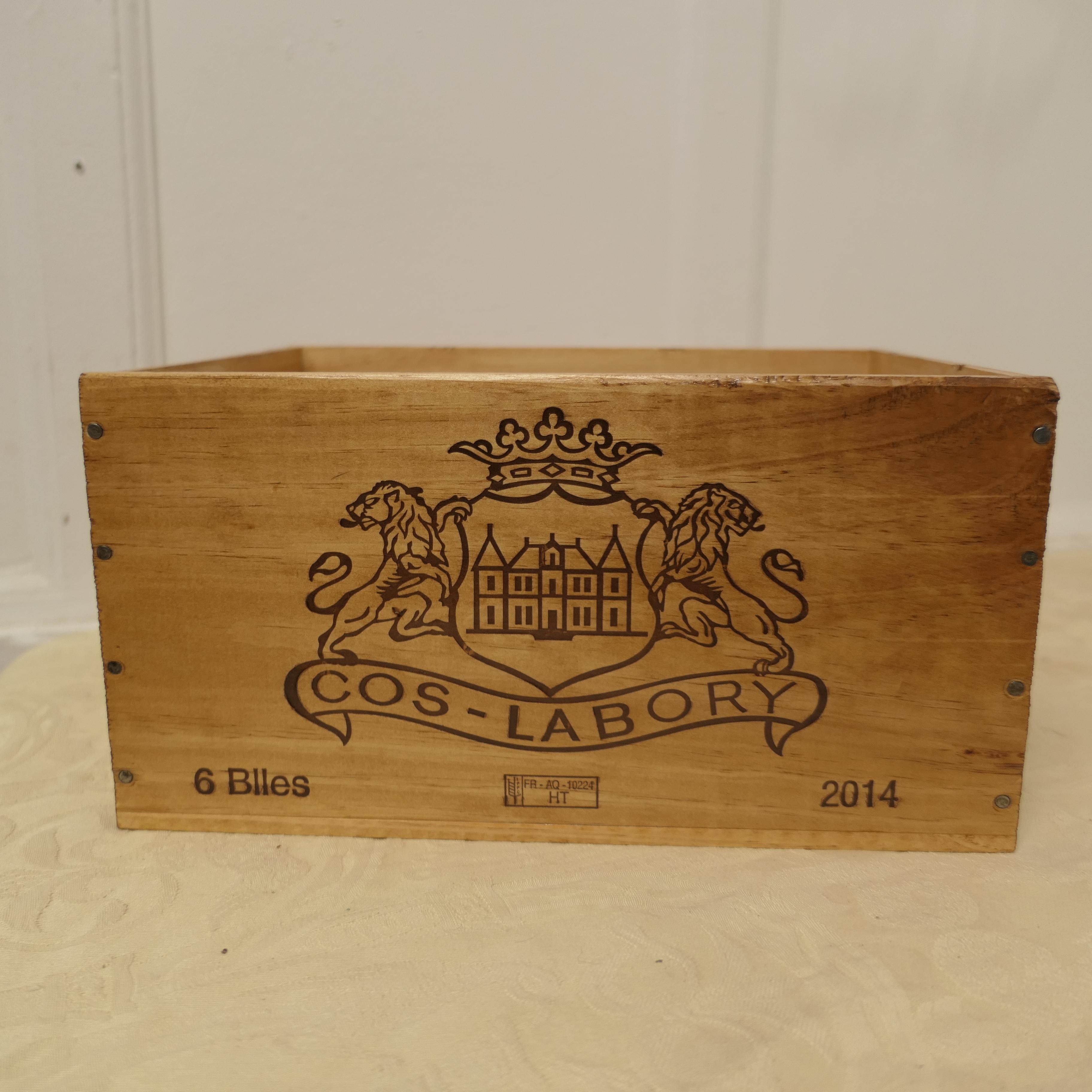  Bespoke Wine Box Gift Box, Tidy, Hamper, Caddy

This attractive piece can be put to many uses, with Christmas and Thanks Giving just around the corner, it would make a great hamper or simple Gift box to set off that special Surprise

Once the