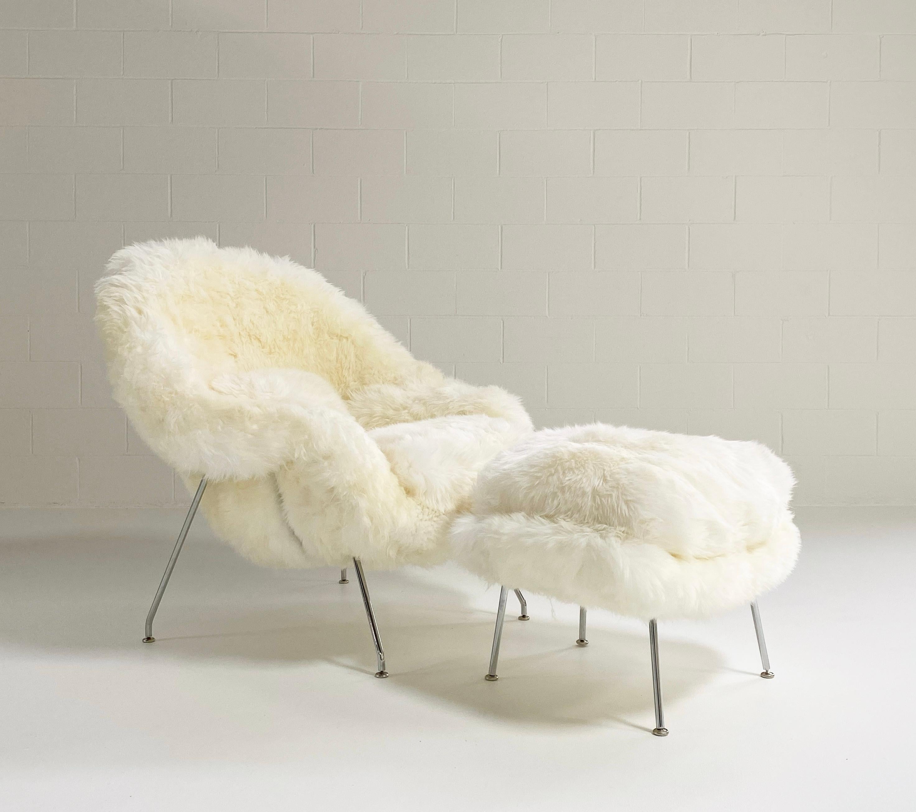 Forsyth Bespoke Womb Chair and Ottoman in New Zealand Sheepskin, Ivory For Sale 5