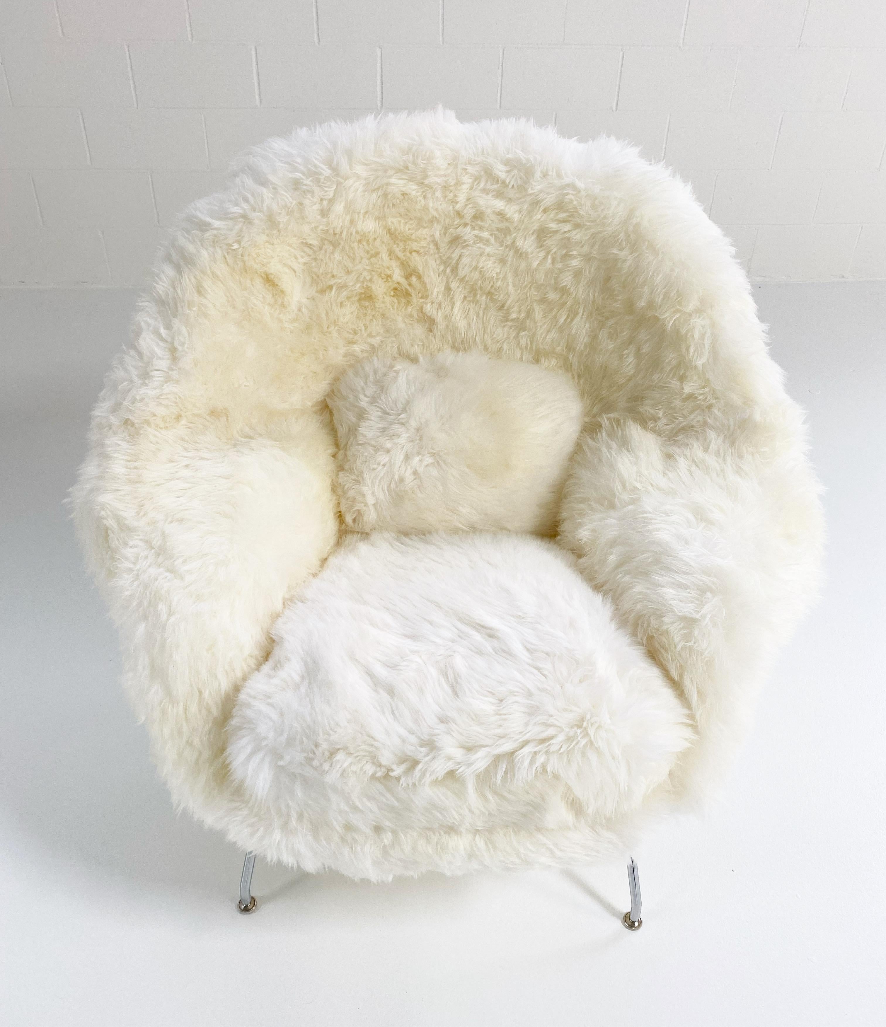Forsyth Bespoke Womb Chair and Ottoman in New Zealand Sheepskin, Ivory For Sale 1