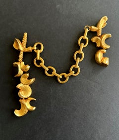 Bespoken Large Bronze Français "Chatelain" Link Brooch Line Vautrin