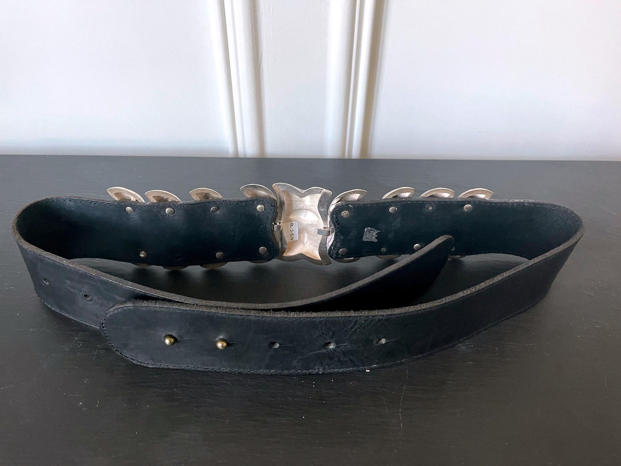 Bespoken Leather Belt with Sculptural Sterling Buckles Graziella Laffi In Good Condition For Sale In Atlanta, GA