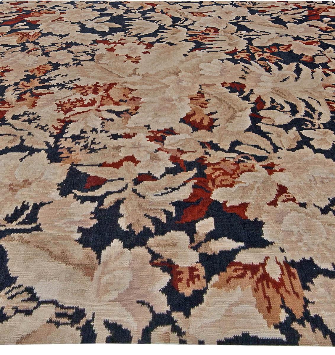 Bessarabian Floral Design Handmade Wool Rug by Doris Leslie Blau. Dimensions :
Size: 7'0