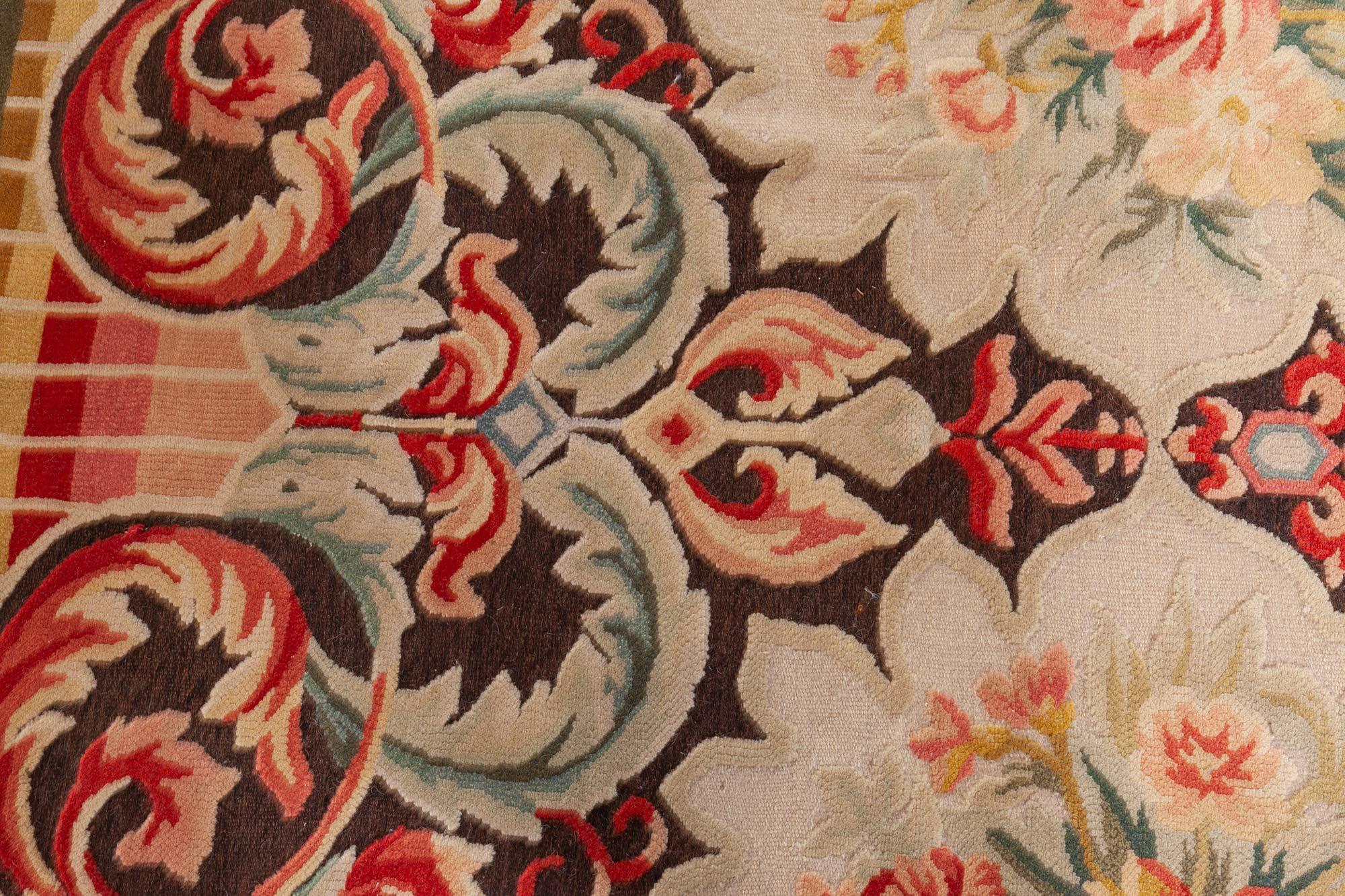 Tapis d'inspiration bessarabienne à demi-poils
Taille : 11'0