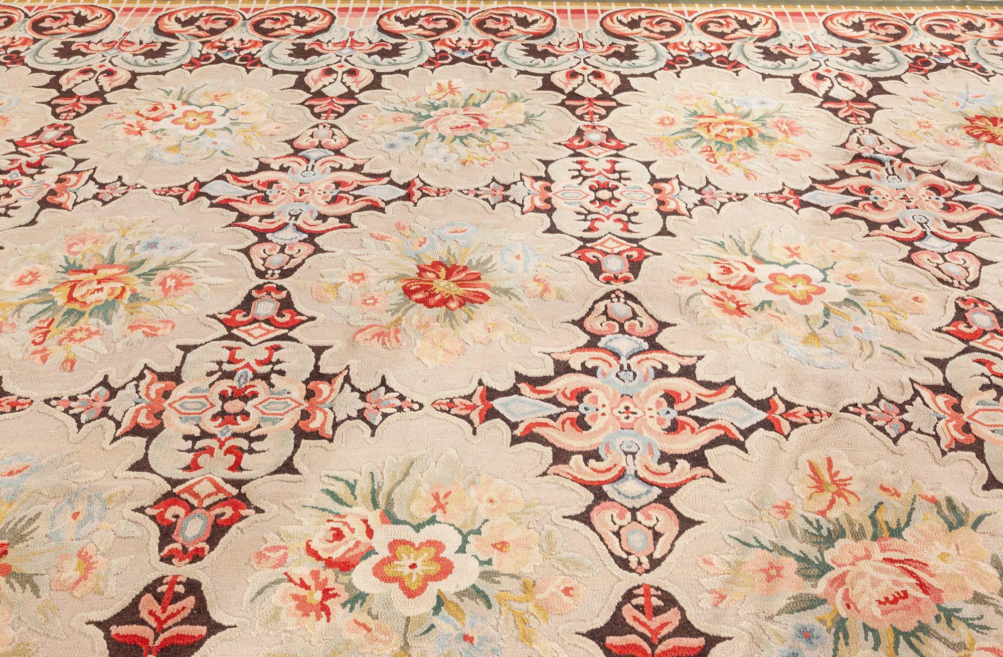 Bessarabian Half Pile Inspired Rug In New Condition For Sale In New York, NY