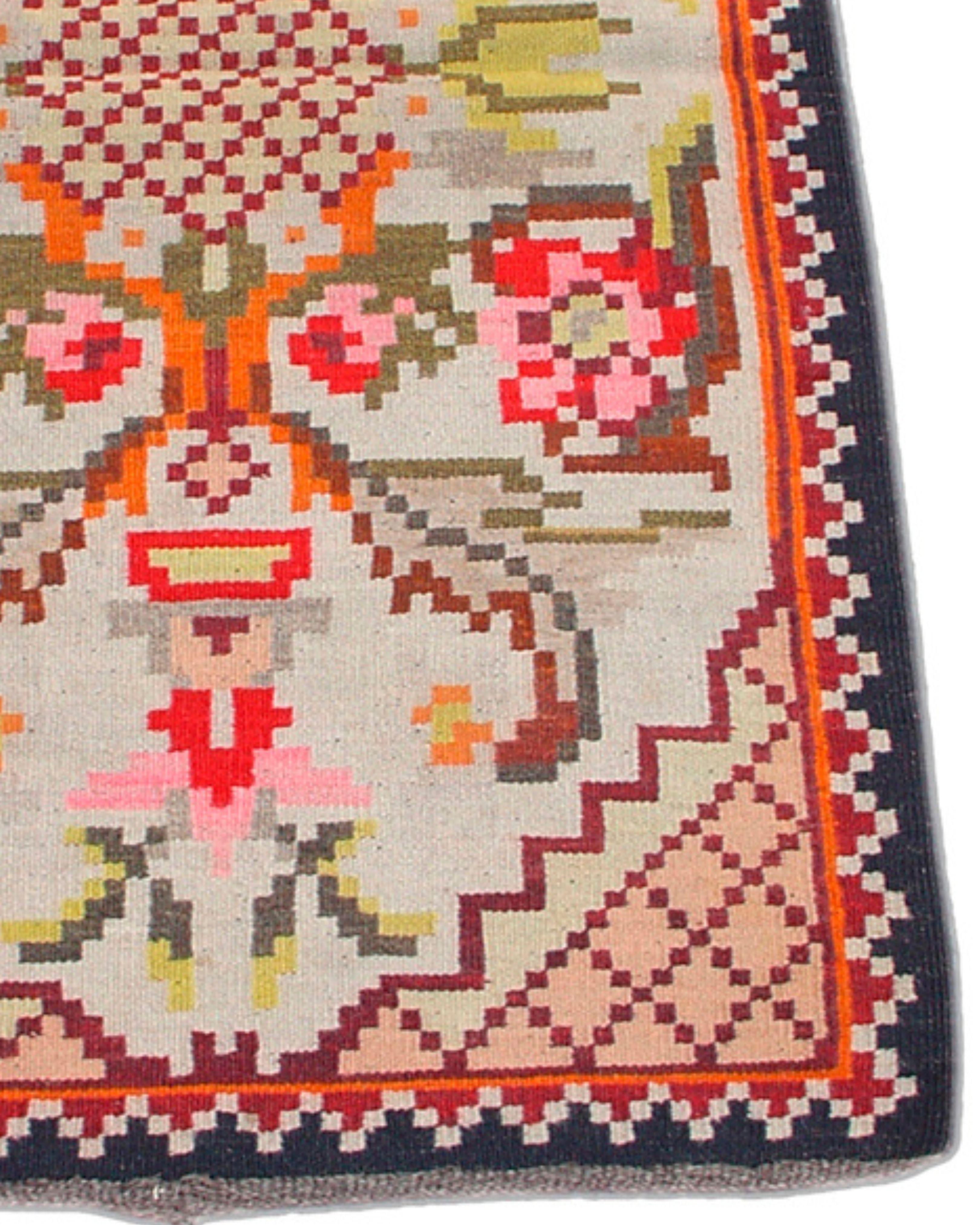 Hand-Knotted Bessarabian Kilim, Early 20th Century For Sale