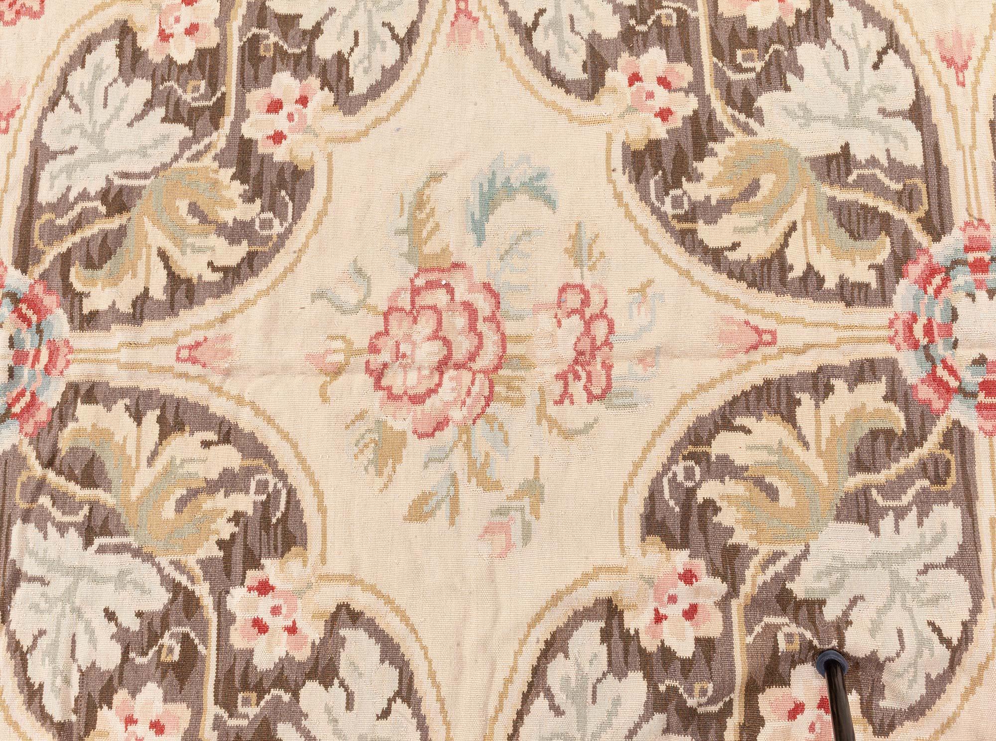 Bessarabian Rug by Doris Leslie Blau
Size: 9'0