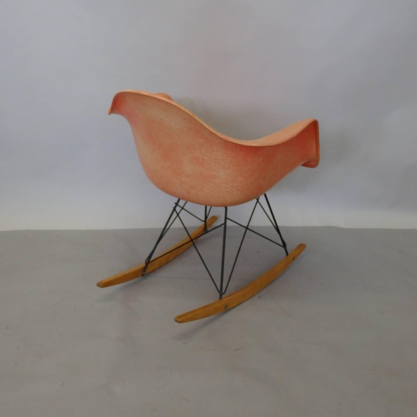 20th Century Best Eames RAR Herman Miller Zenith Rope Edge Rocking Chair For Sale
