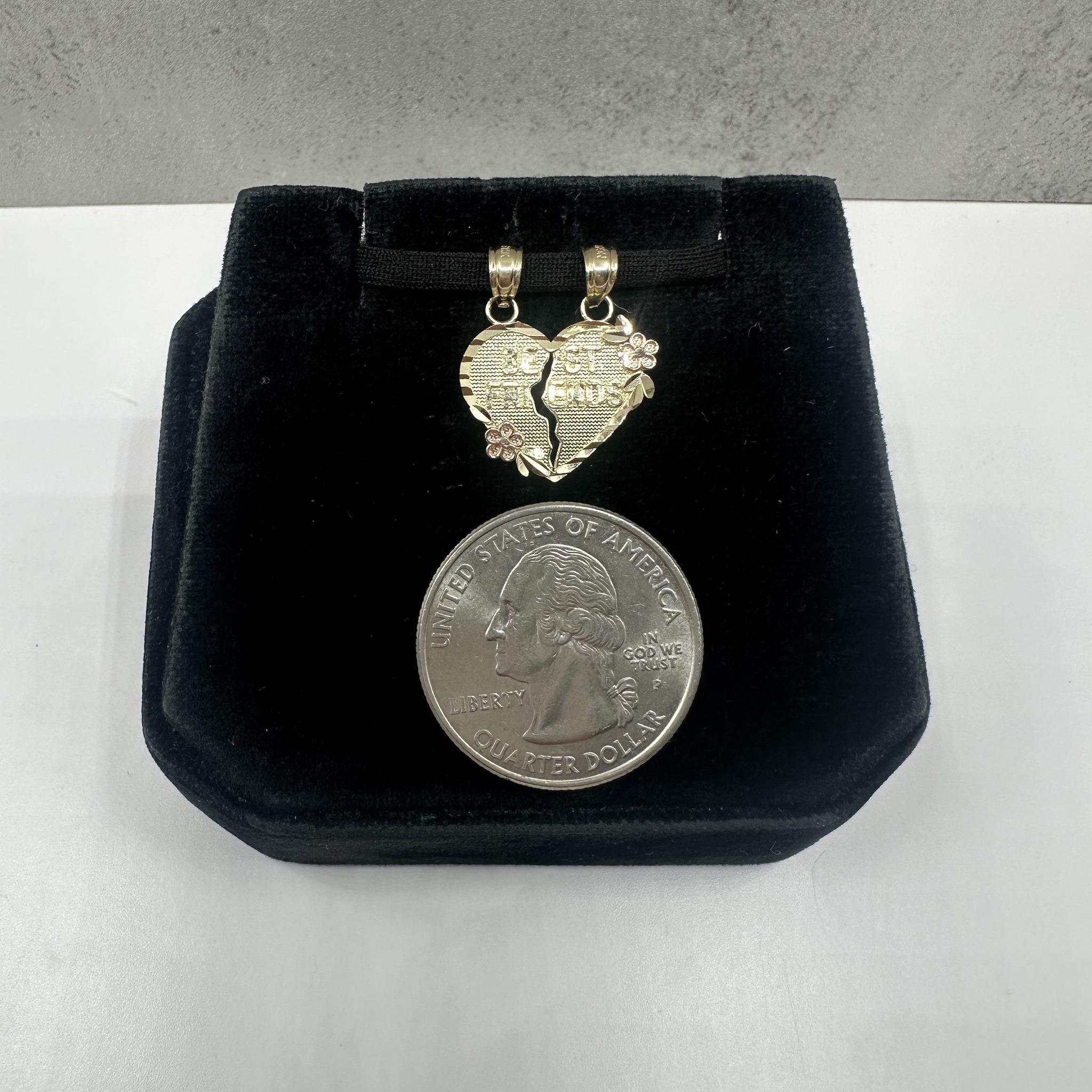 Pendentif coeur Best Friends en or jaune 14kt - Pendentif fendu, accents roses Pour femmes en vente