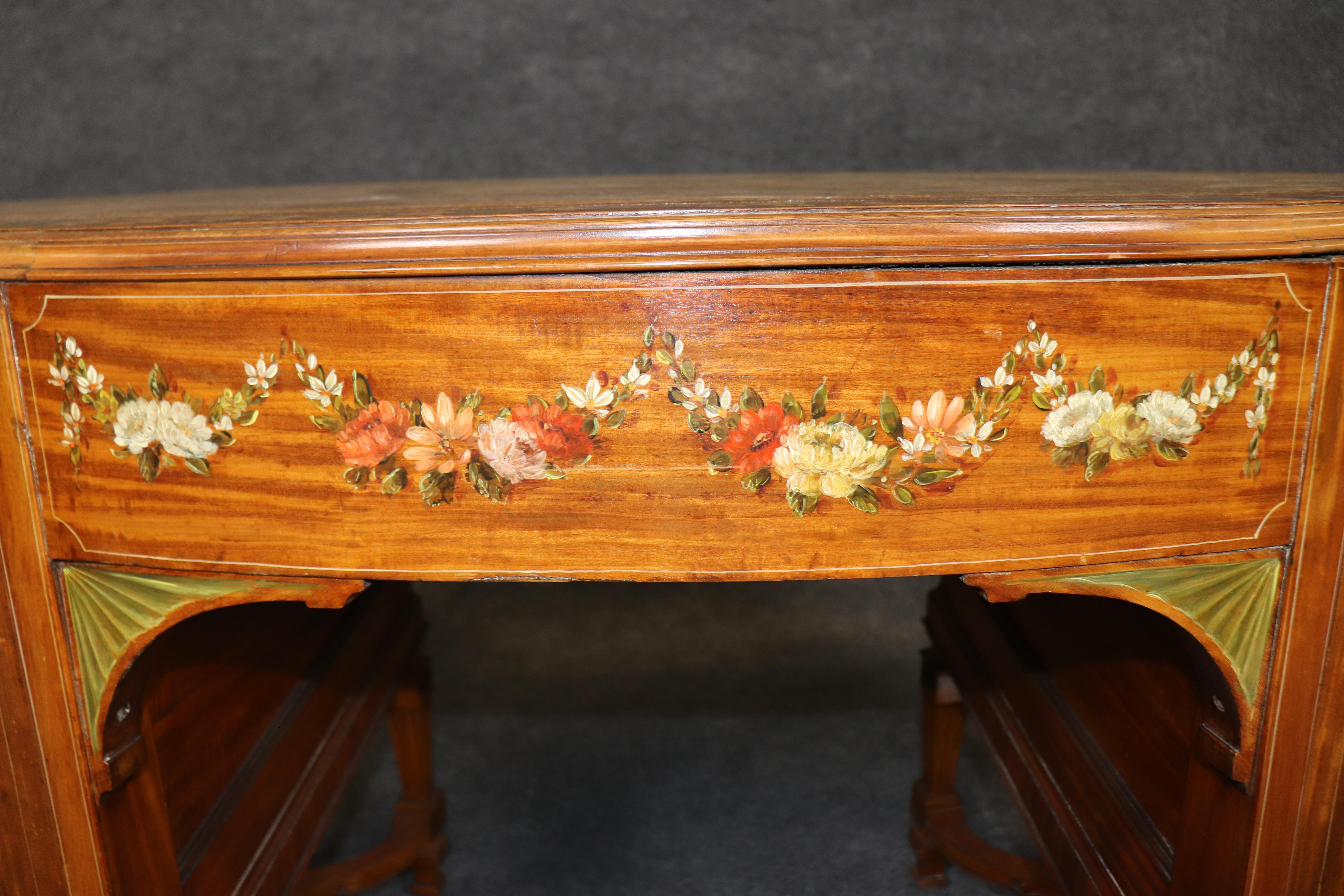 Best Quality English Satinwood Paint Decorated Adams Style Kidney Shaped Vanity im Angebot 11