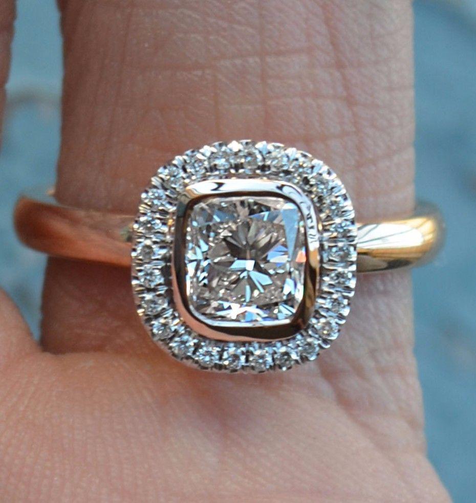 Runder Diamant mit Prinzessin Halo Verlobungsring Rose Gold - 1,60 Karat TW 
Can Be made with your diamond or any other diamond, price will be adjusted based on center stone.
Der Ring kann auf Bestellung angefertigt werden und benötigt ca. 7-10