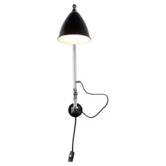 Wandleuchte „Bestlite BL6“ in Chrom und Schwarz von Robert Dudley Best für Gubi