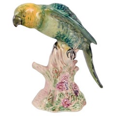 Beswick, Inghilterra. Statuetta in porcellana di un pappagallo. Circa anni '30/'40