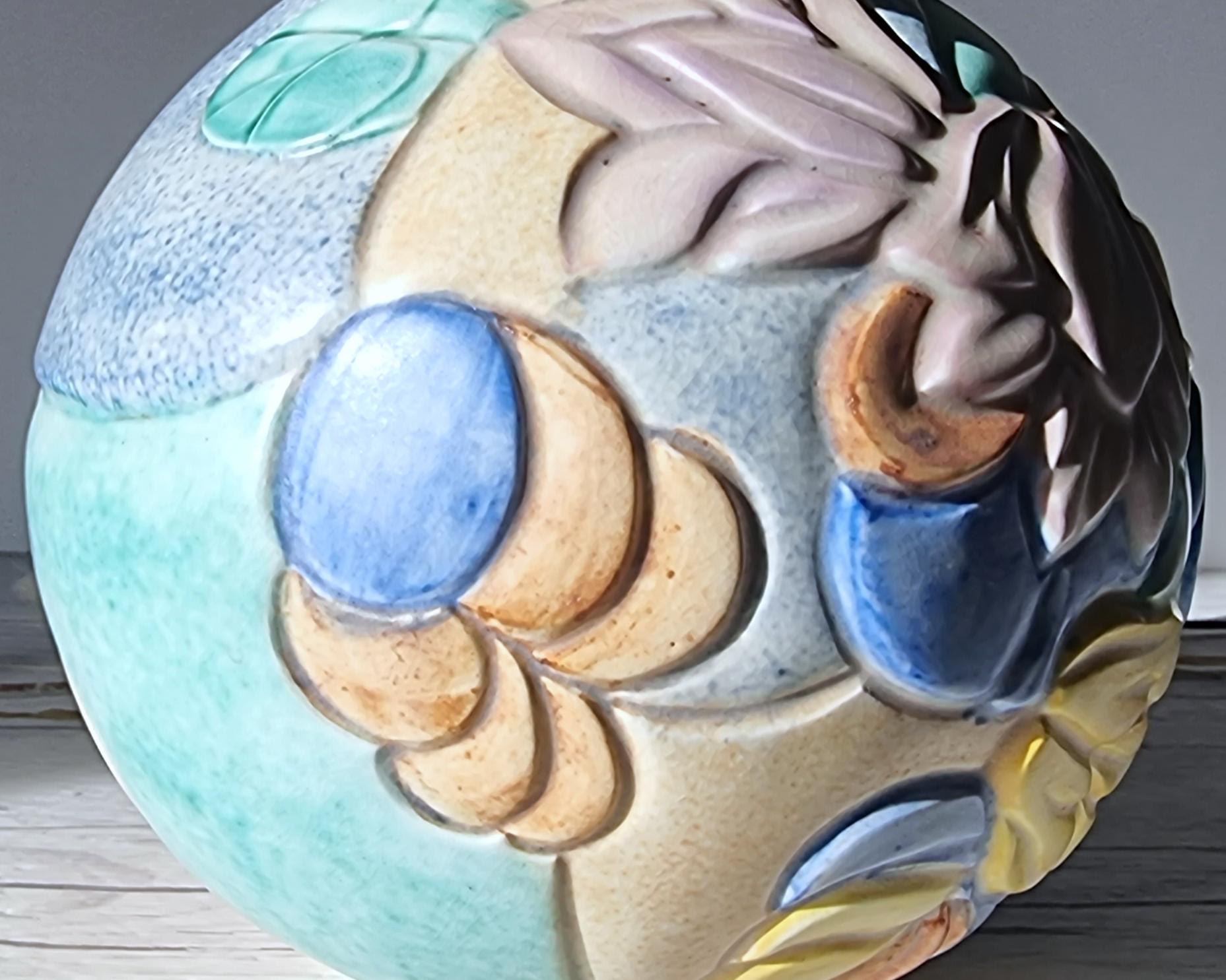 Mid-20th Century Beswick Pottery, Art Deco Satin-Matt Sherbet Palette Glaze Carved Globe Vase For Sale