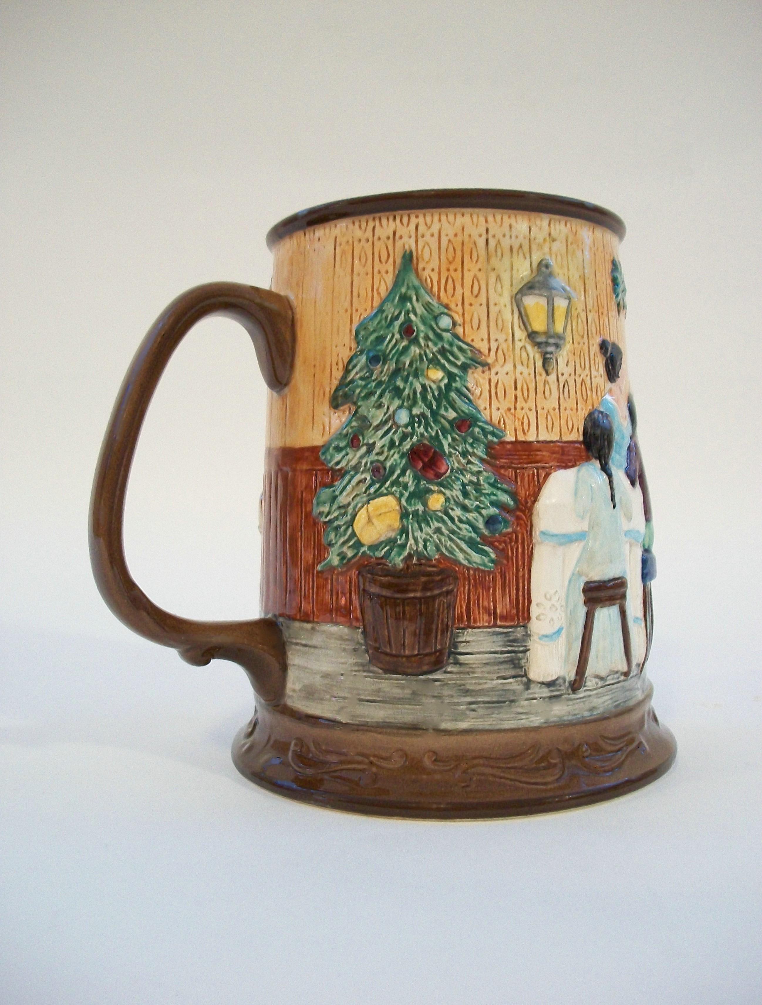 BESWICK POTTERY - 'The Christmas Carol' Collectors Intl. Mug - U.K. - Circa 1982 In Good Condition For Sale In Chatham, ON