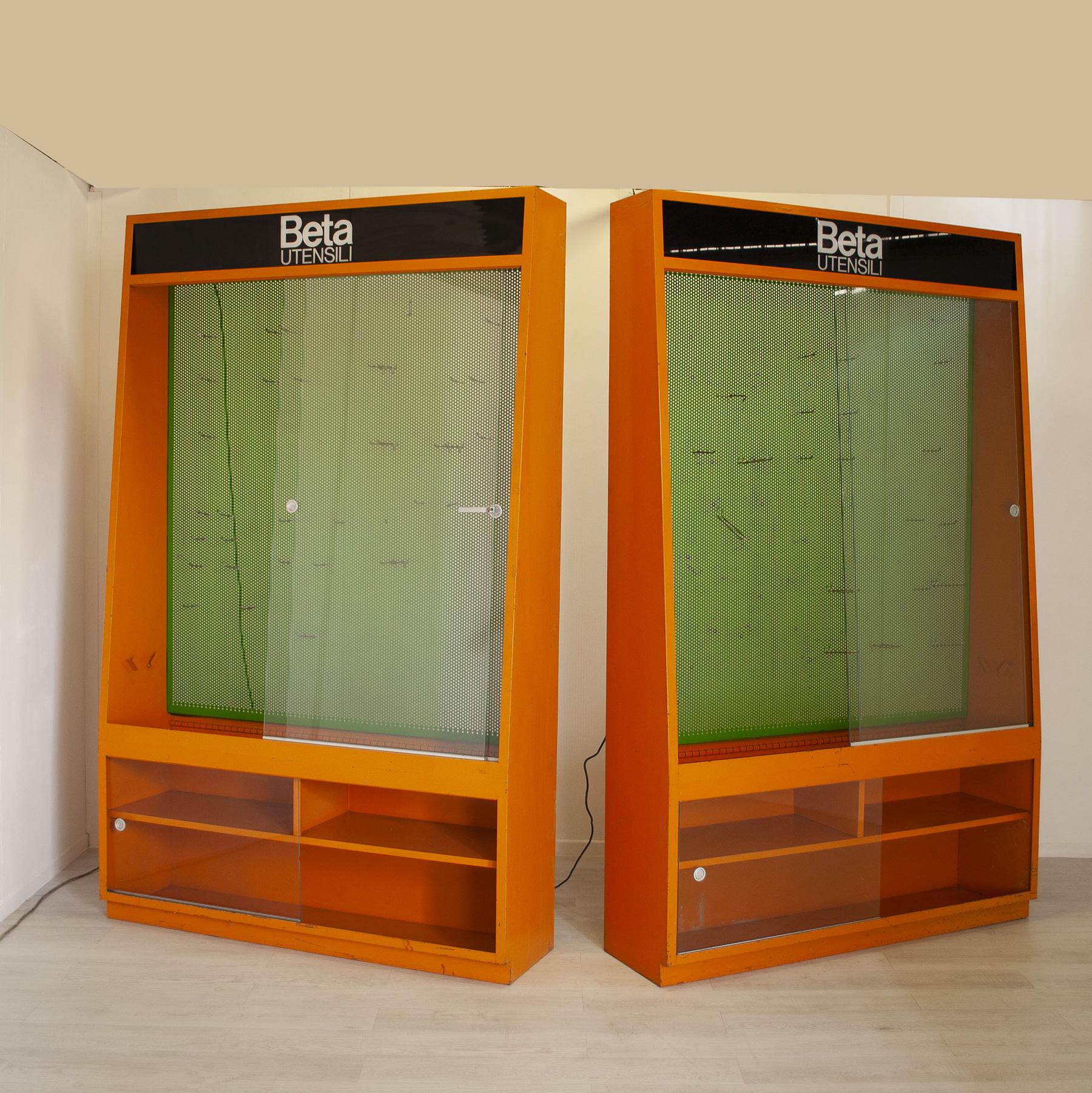 Mid-20th Century Beta 1960s tool showcase display case For Sale