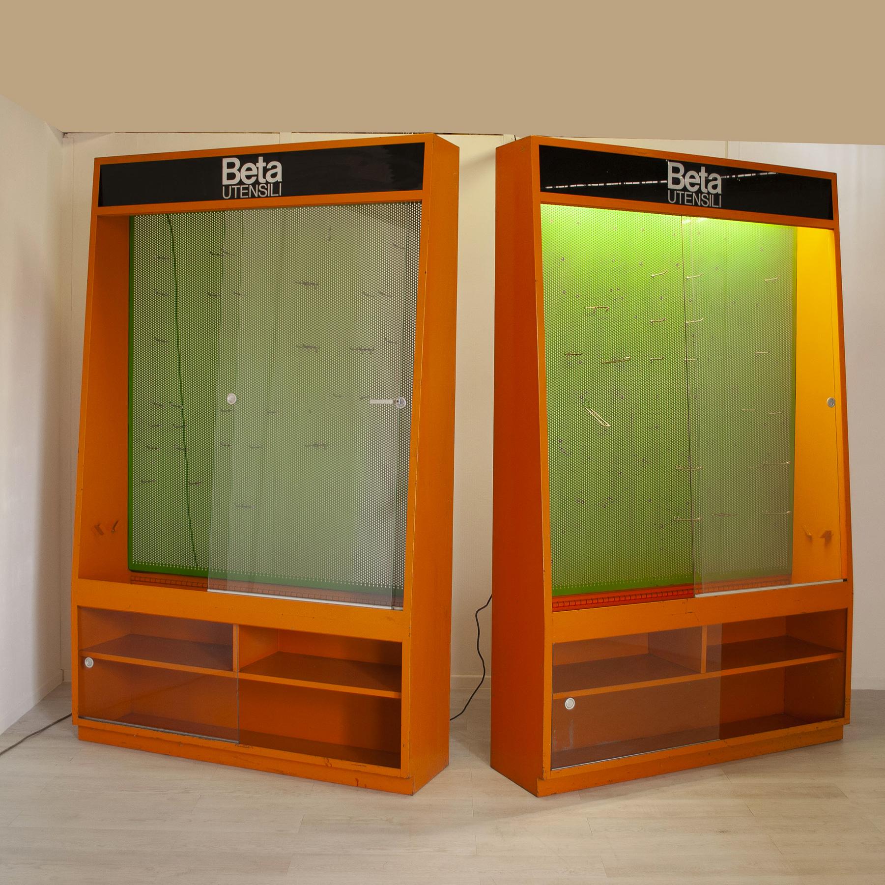 Glass Beta 1960s tool showcase display case For Sale