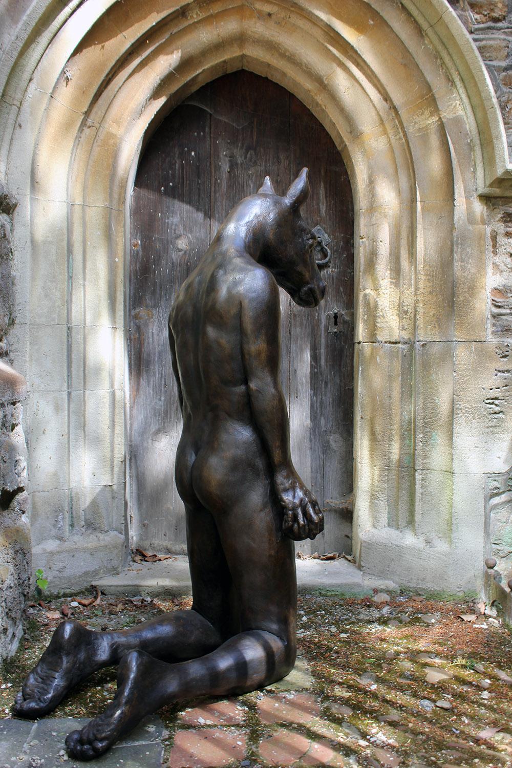 Beth Carter, Kneeling Horse 'with Apple', Bronze Resin, 2007, Edition 6 of 15 For Sale 10