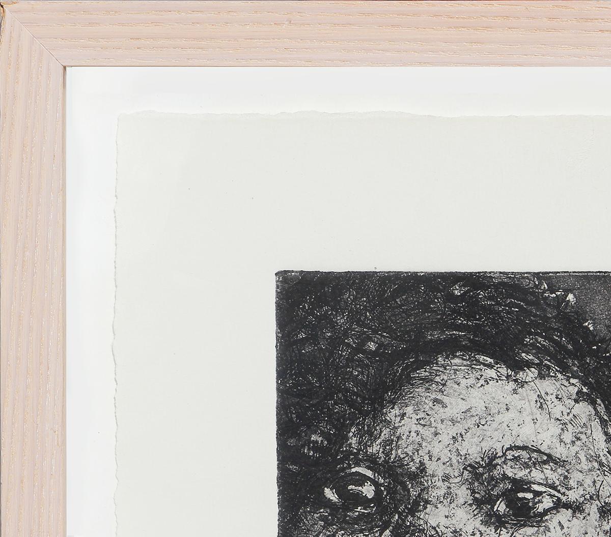 Stampa figurativa di una donna in bianco e nero 14/20 - Portrait Print Grigio di Beth Secor