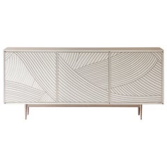 Bethan Gray Dhow meuble de rangement à trois portes en blanc et nickel