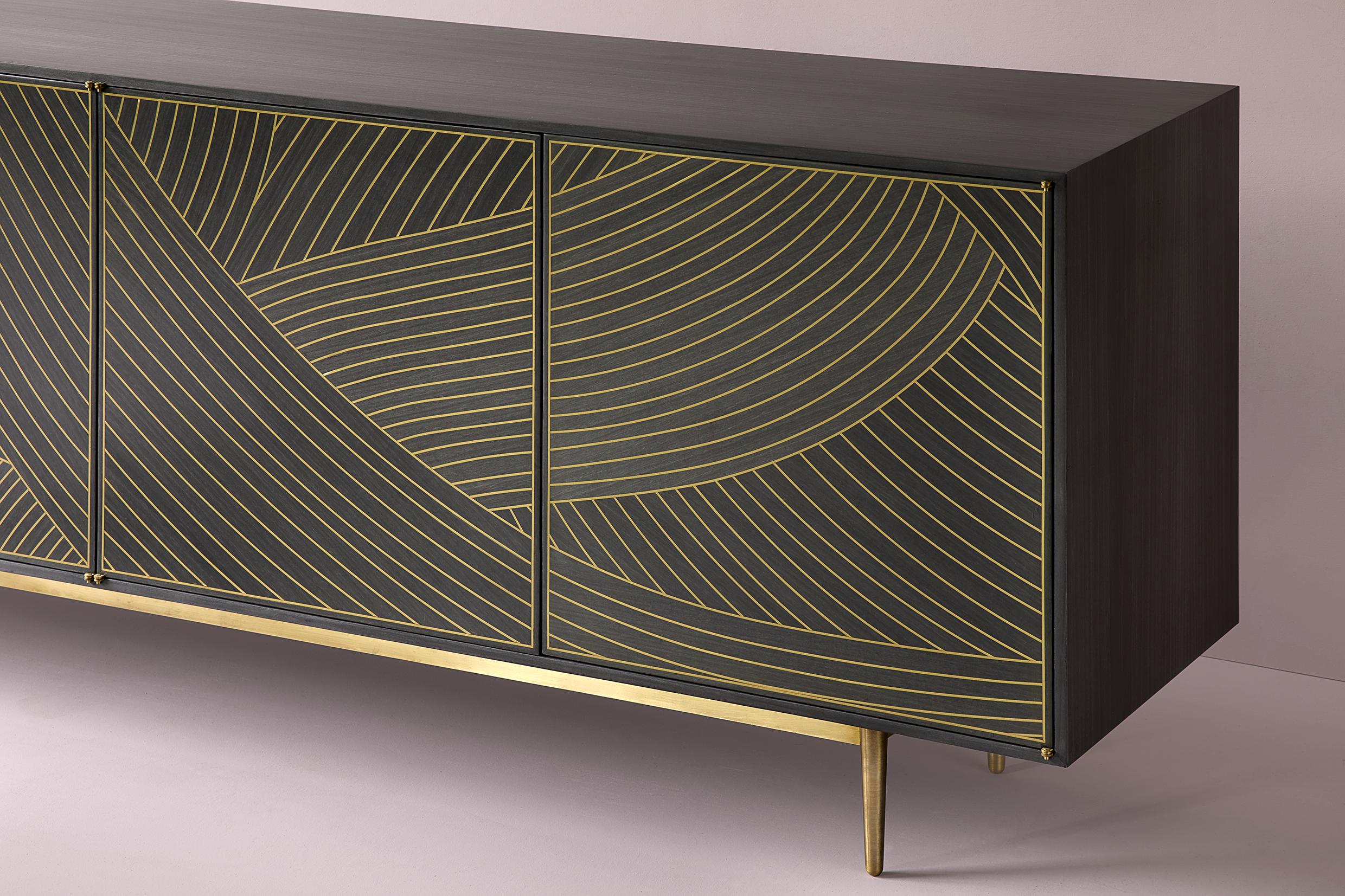 Bethan Gray • MAXI Dhow Four Door Cabinet in Charcoal and Brass In New Condition For Sale In London, GB