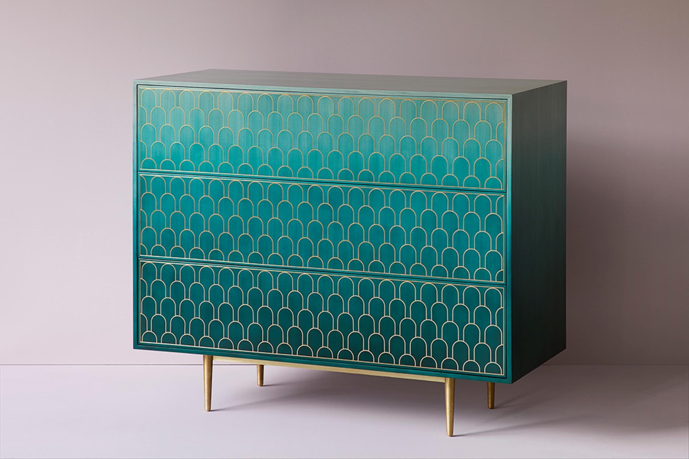 Contemporary Bethan Gray • Nizwa Chest of Drawers in Jade and Brass For Sale