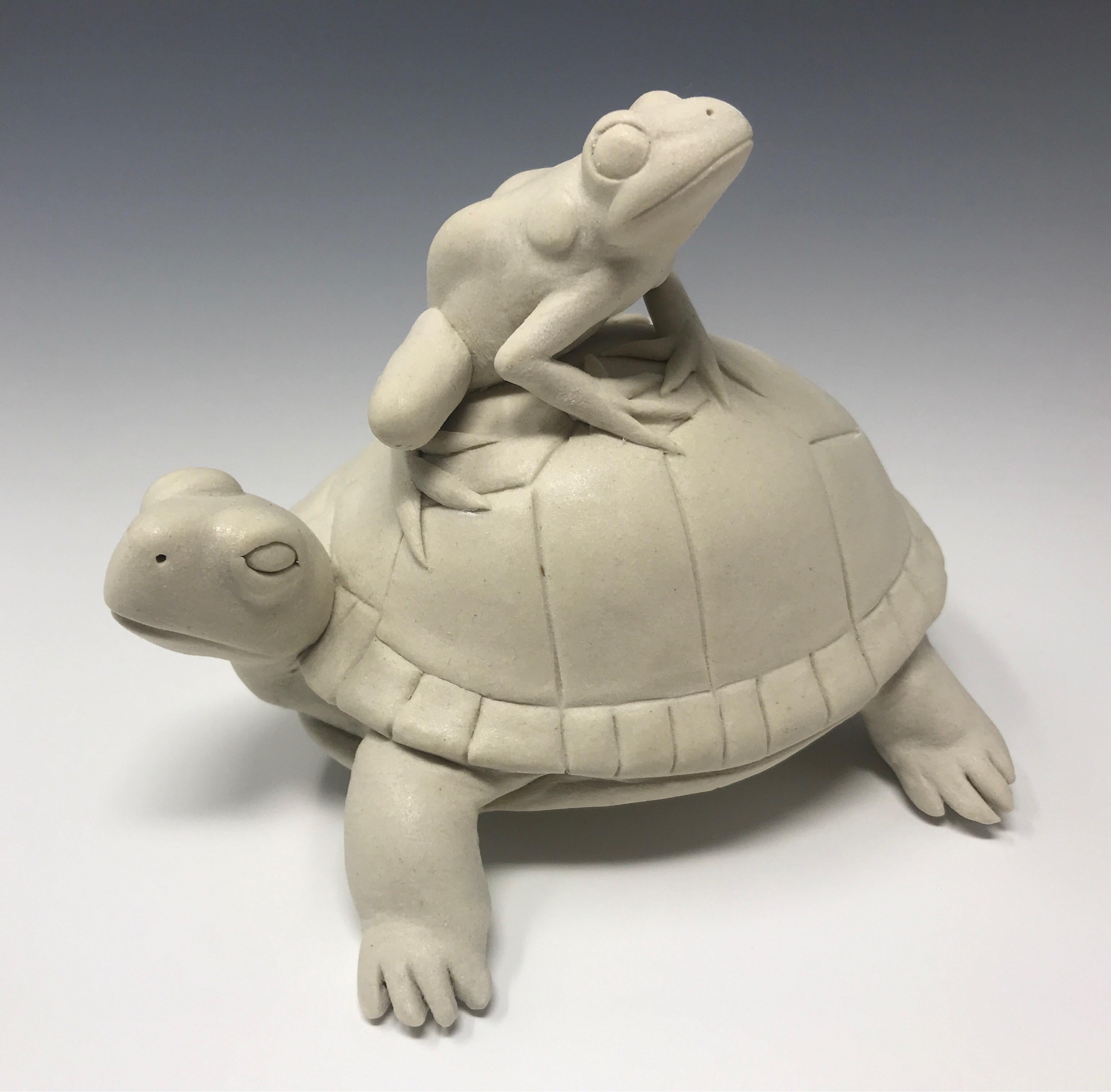 Étude en céramique « Turtle Frog Stack Study » de Bethany Krull en vente 1