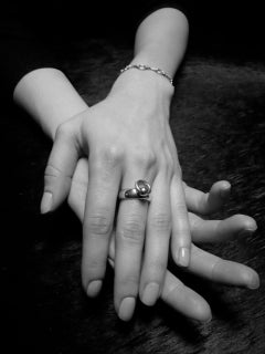 Betony Vernon „O-Ring Band Mini-Ring“ Ring 18 Karat Gold auf Lager