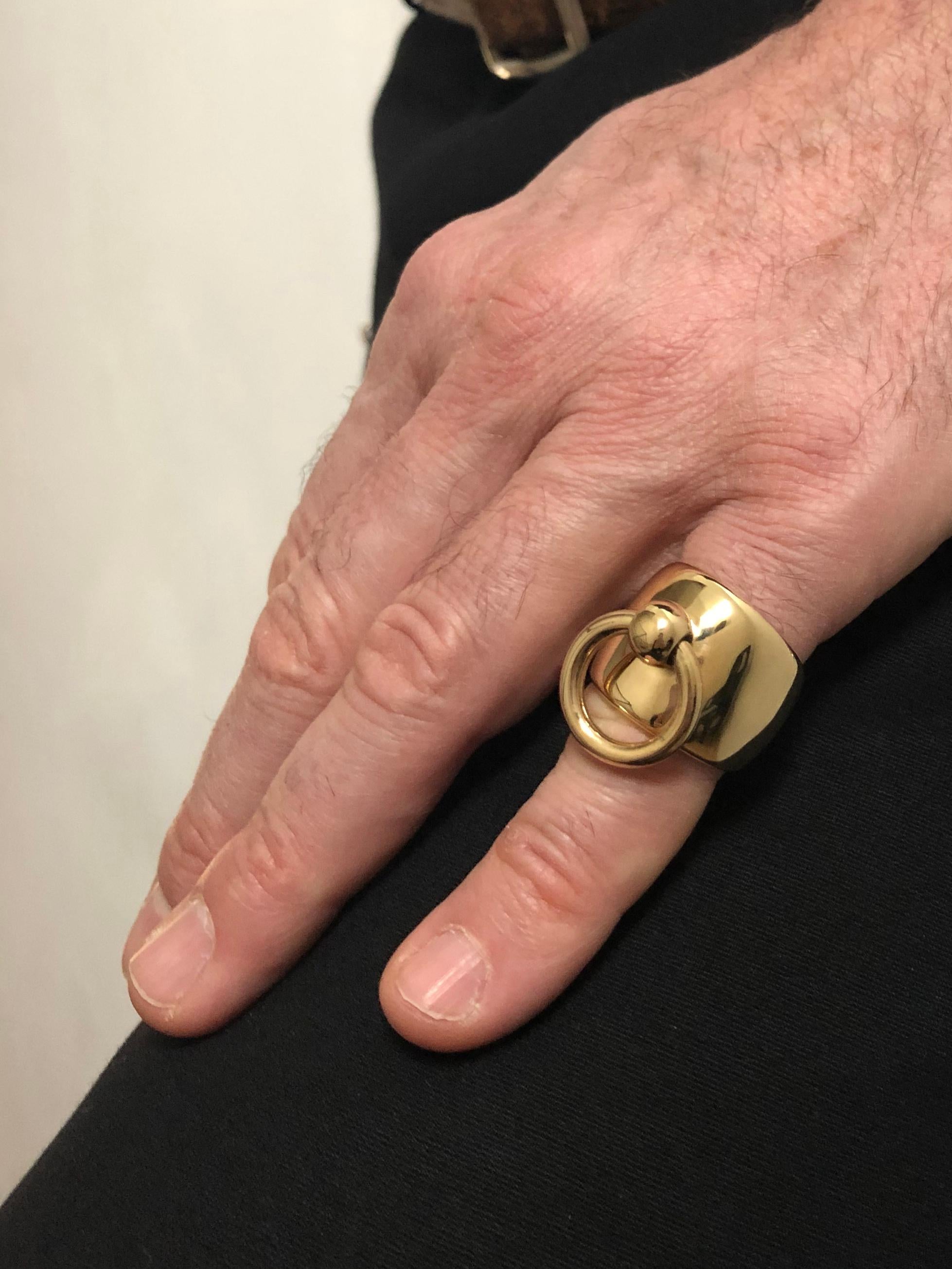 Betony Vernon „O-Ring Cuff Kit“ Medium Armbandkette Ring 18 Karat Gold im Angebot 2