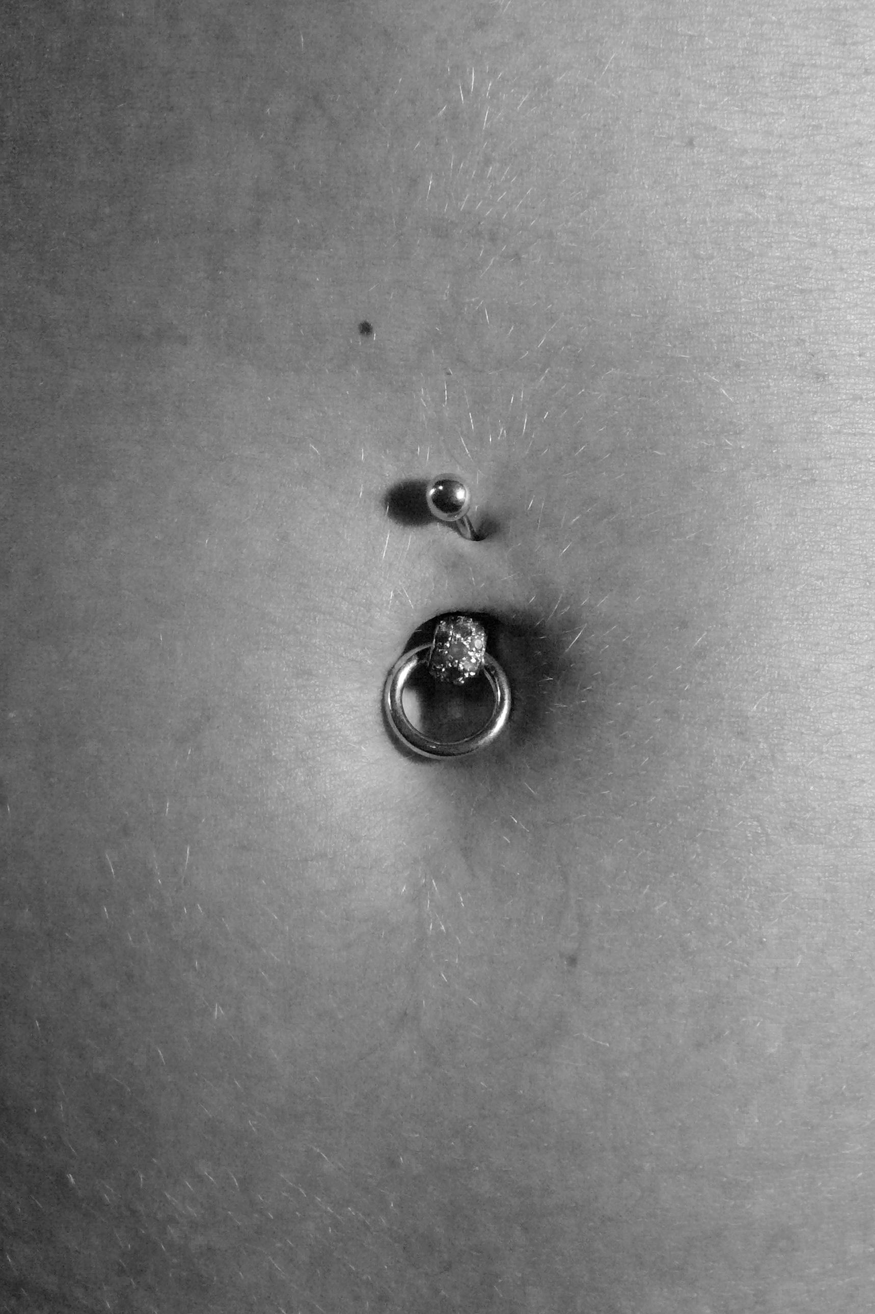 Contemporain Piercing de nombril 