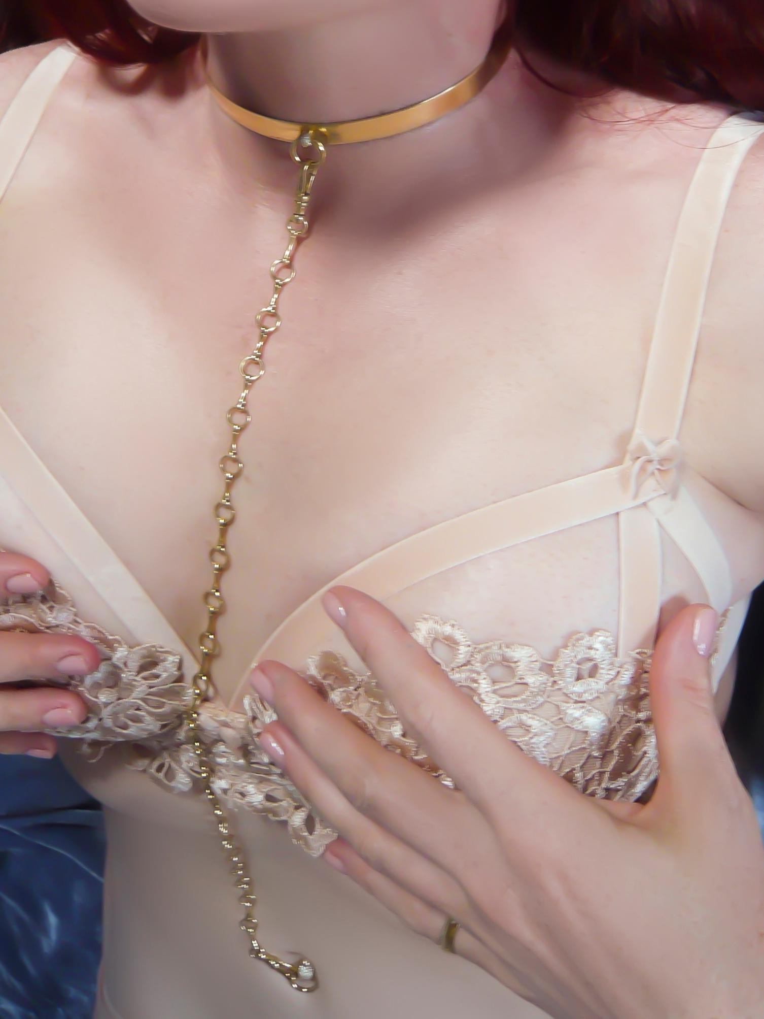 Betony Vernon „O'Ring Navel Piercing“ Piercing 18 Karat Gold auf Lager im Angebot 2