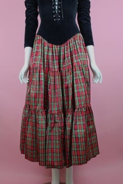 Betsey Johnson Long Sleeved Tartan Dress, c.  80's, US 4/6