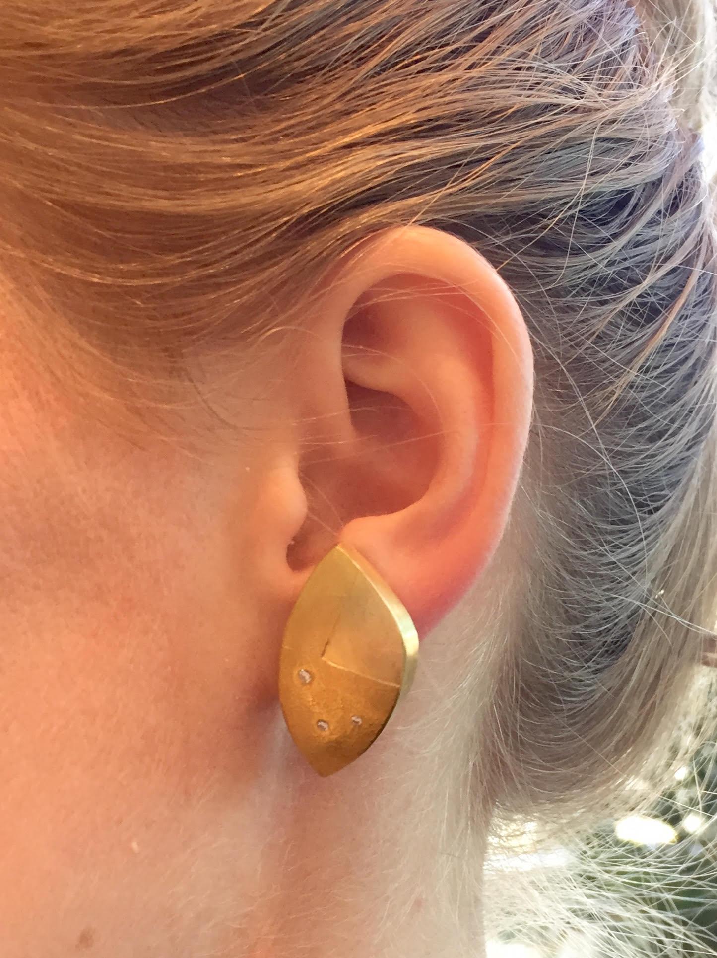 Betsy Fuller Multigold and Diamond Asymmetrical Clip on Earrings For Sale 1