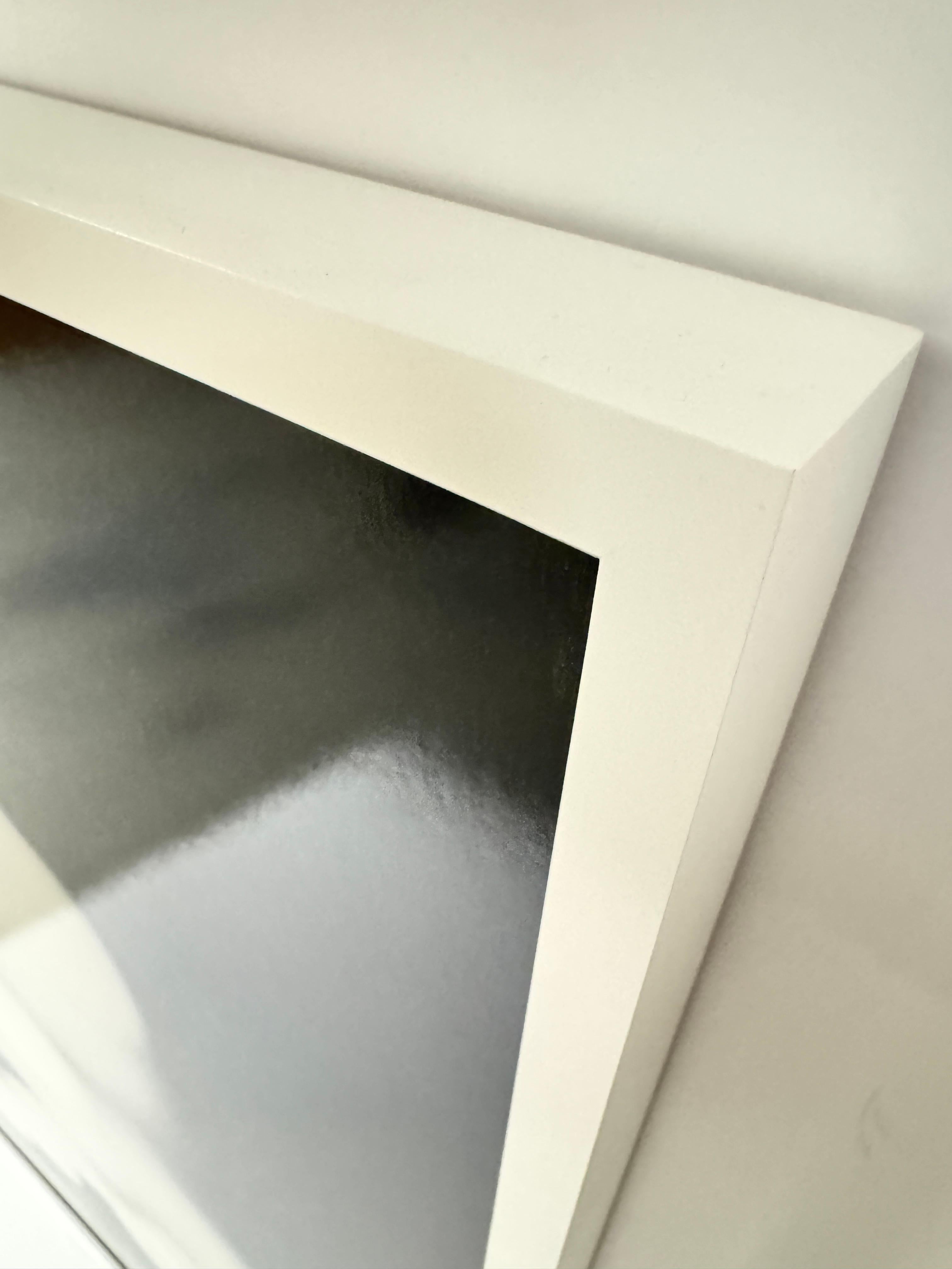 Tirage unique à la gélatine argentée en noir et blanc encadré 