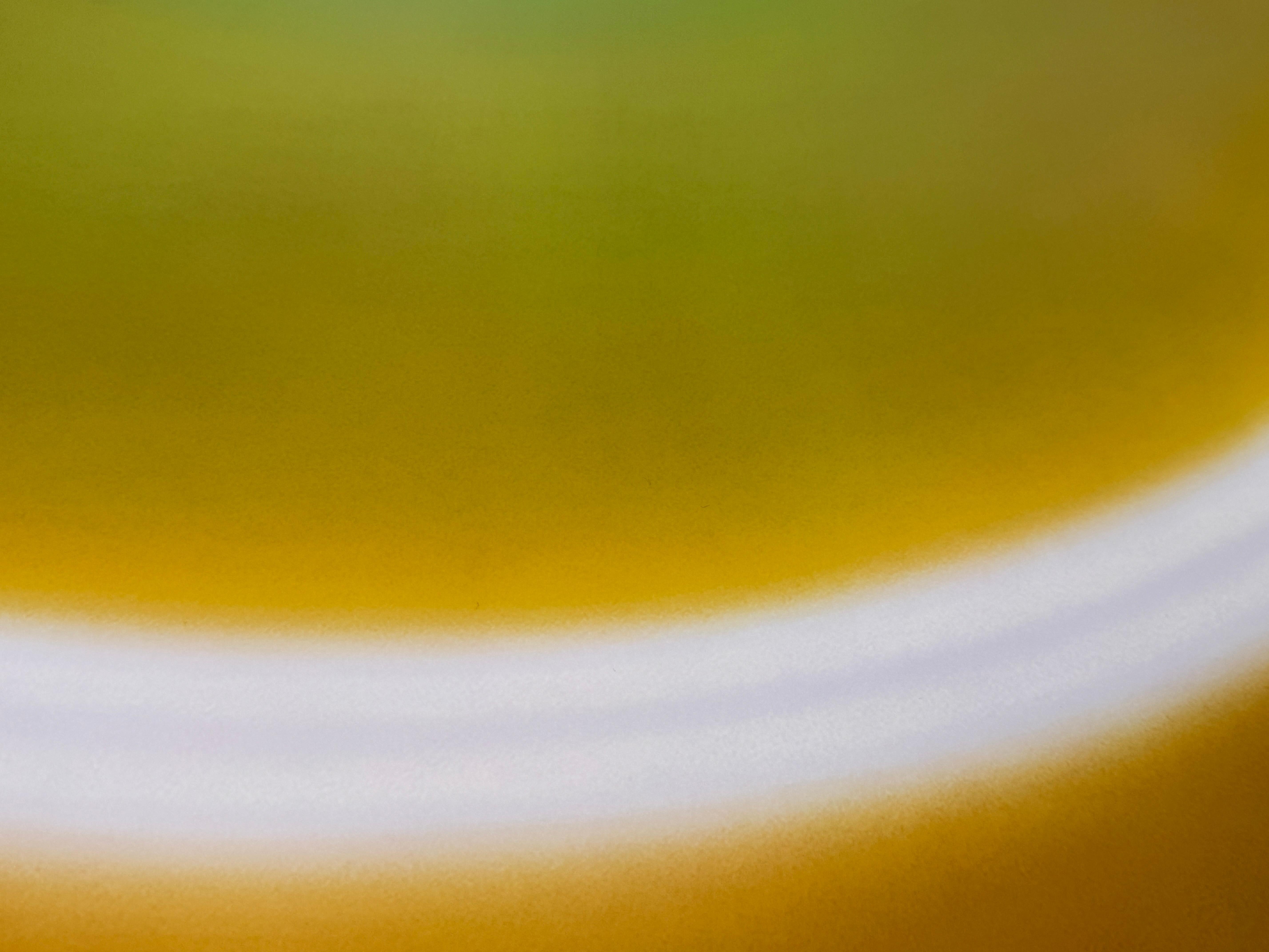 Fotografía en color, Celeste, Paisaje abstracto, Circular Amarillo, Verde en venta 7