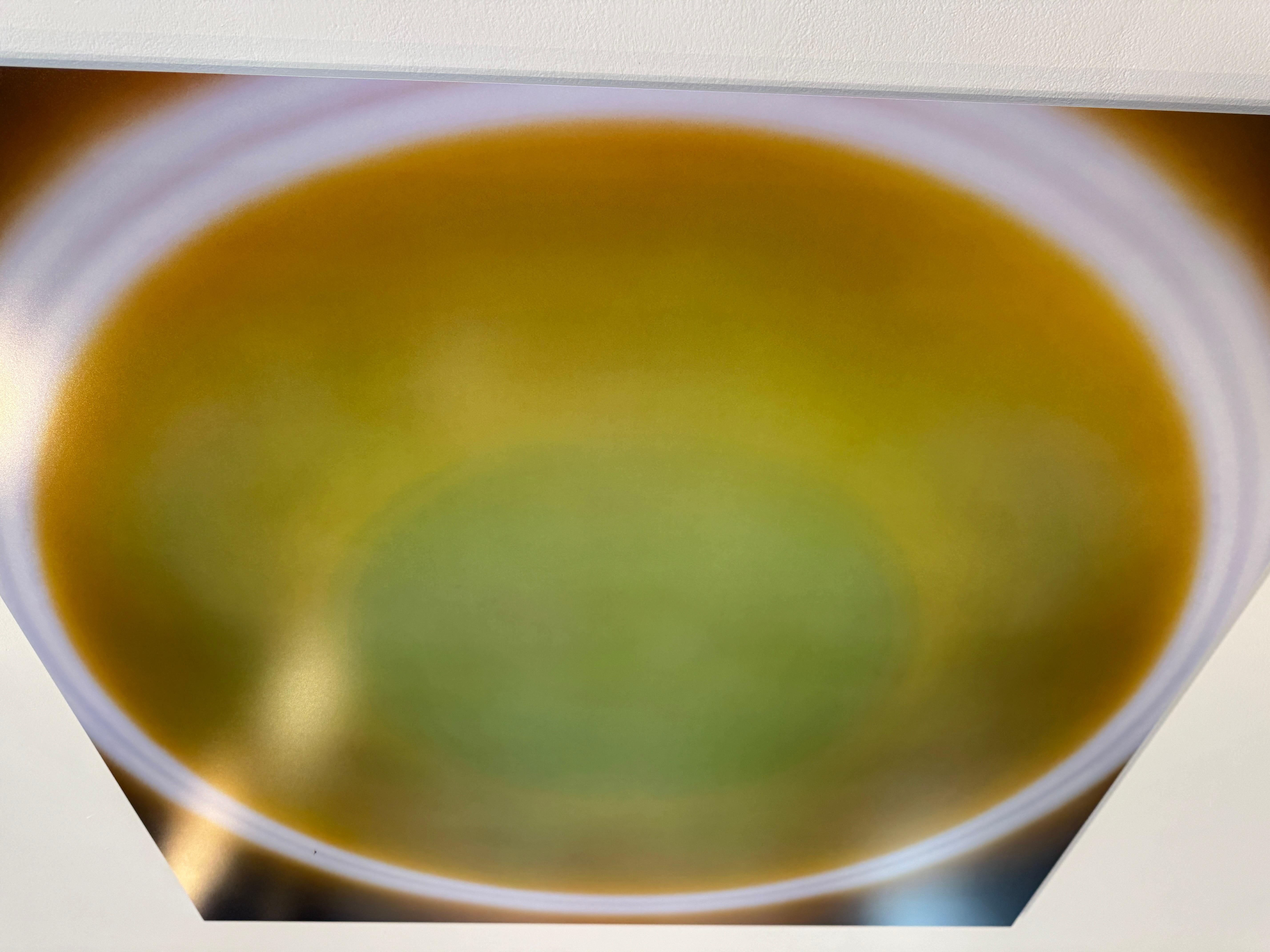 Fotografía en color, Celeste, Paisaje abstracto, Circular Amarillo, Verde en venta 5