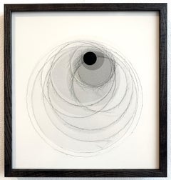 Fotografia geometrica astratta in bianco e nero con cerchi incorniciata in camera oscura