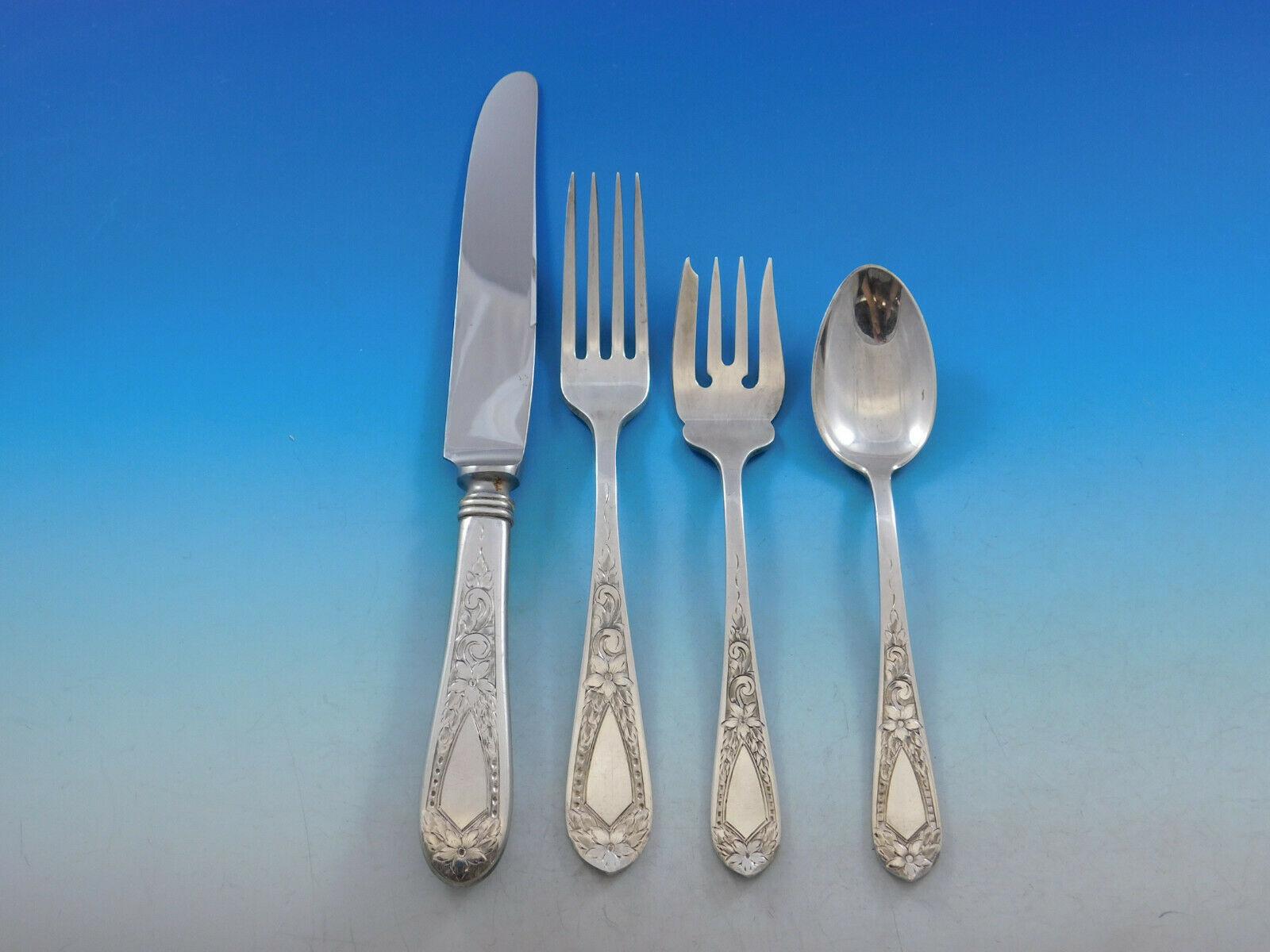 Betsy Patterson Engraved by Stieff Sterling Silver Flatware Set 8 Service 77 pcs In Excellent Condition In Big Bend, WI