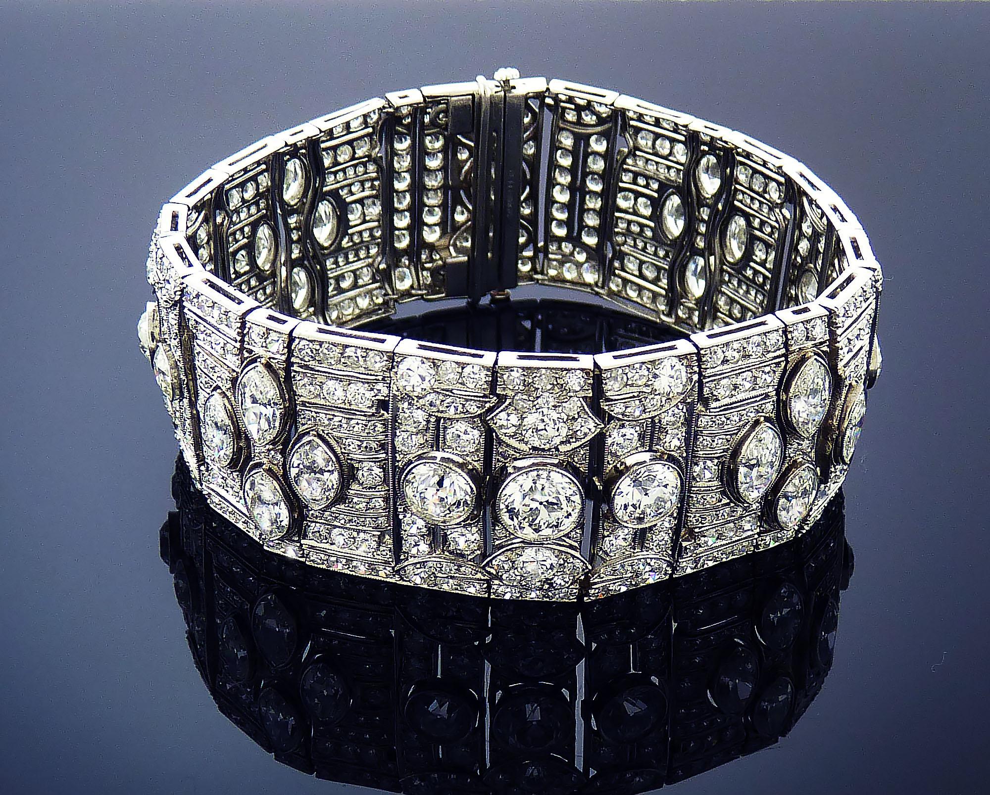 Betteridge Diamant Art-Deco Platin-Armband, um 1930 (Art déco) im Angebot