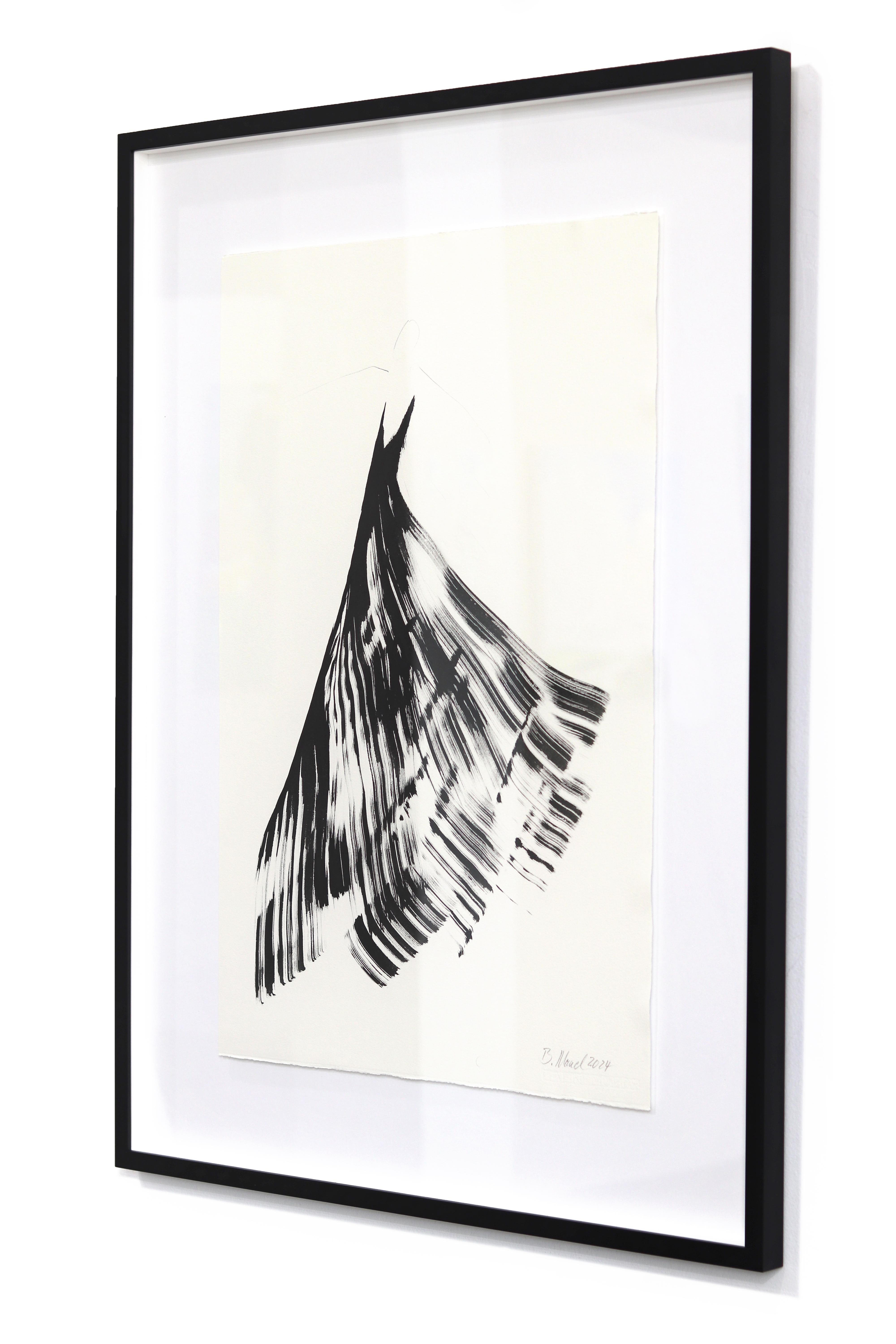 Schwarze Schönheit 11 - Minimalistisches figuratives gerahmtes Original-Tintegemälde auf Papier – Painting von Bettina Mauel