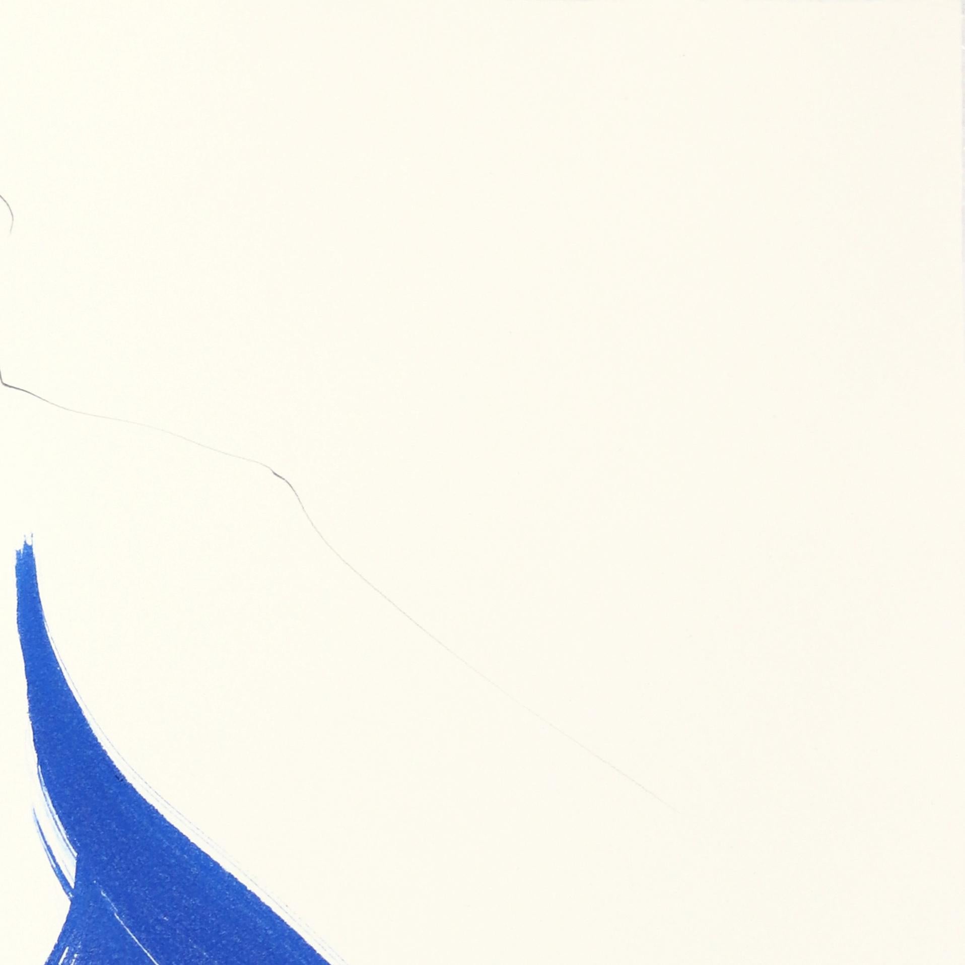 El vestido azul 3 - Pintura figurativa minimalista a tinta original sobre papel - Abstract Painting Gris de Bettina Mauel