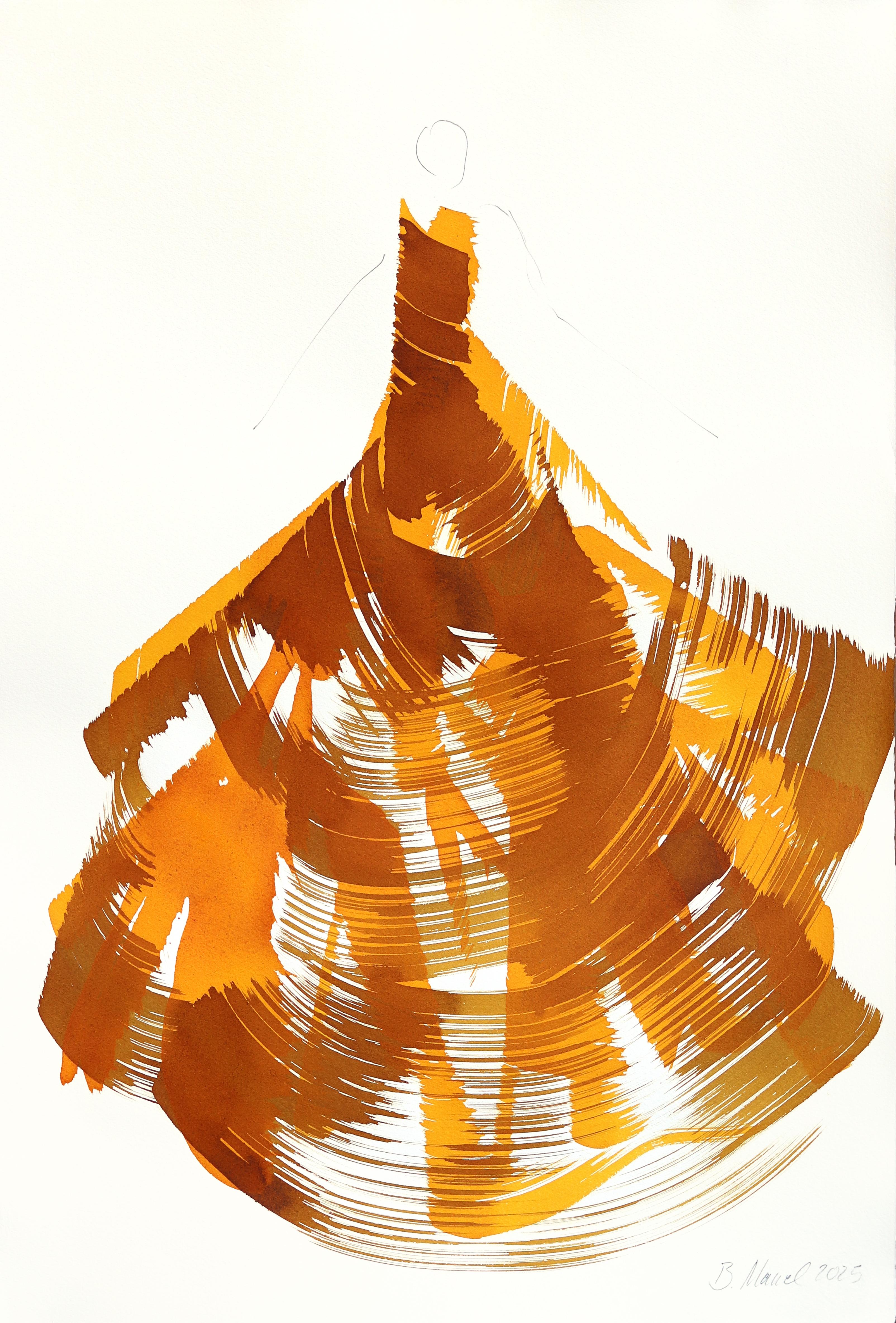 Bettina Mauel Figurative Painting – Das Karamellkleid 4 - Abstrakte fließende minimalistische figurative Tuschemalerei auf Papier