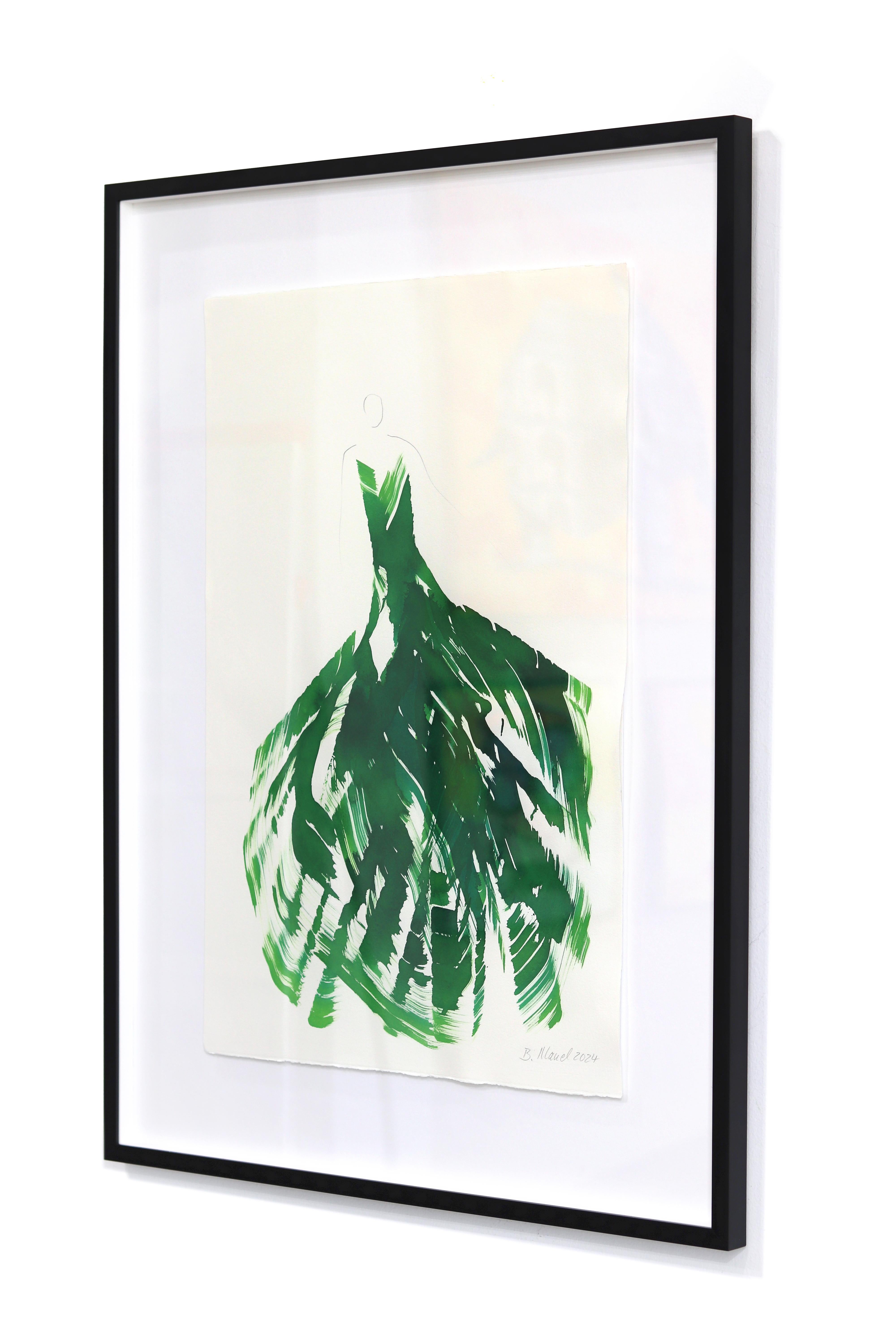 The Green Dress 12 - Minimalistisches figuratives gerahmtes Original-Tuschegemälde auf Papier (Grau), Figurative Painting, von Bettina Mauel