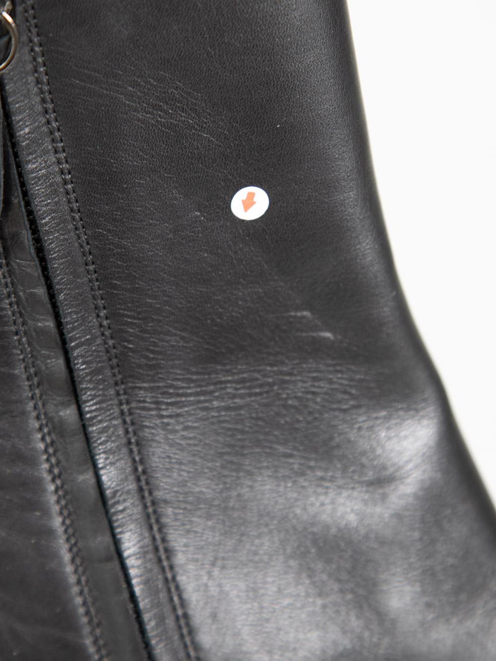 Bettina Vermillon Bottes à panneaux froncés en cuir noir Taille IT 41 en vente 4