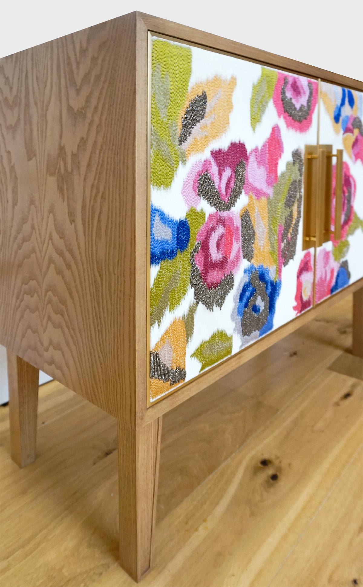 Betty Cabinet Ikat Floral - Hand embroidered luxury furniture In New Condition For Sale In London, GB