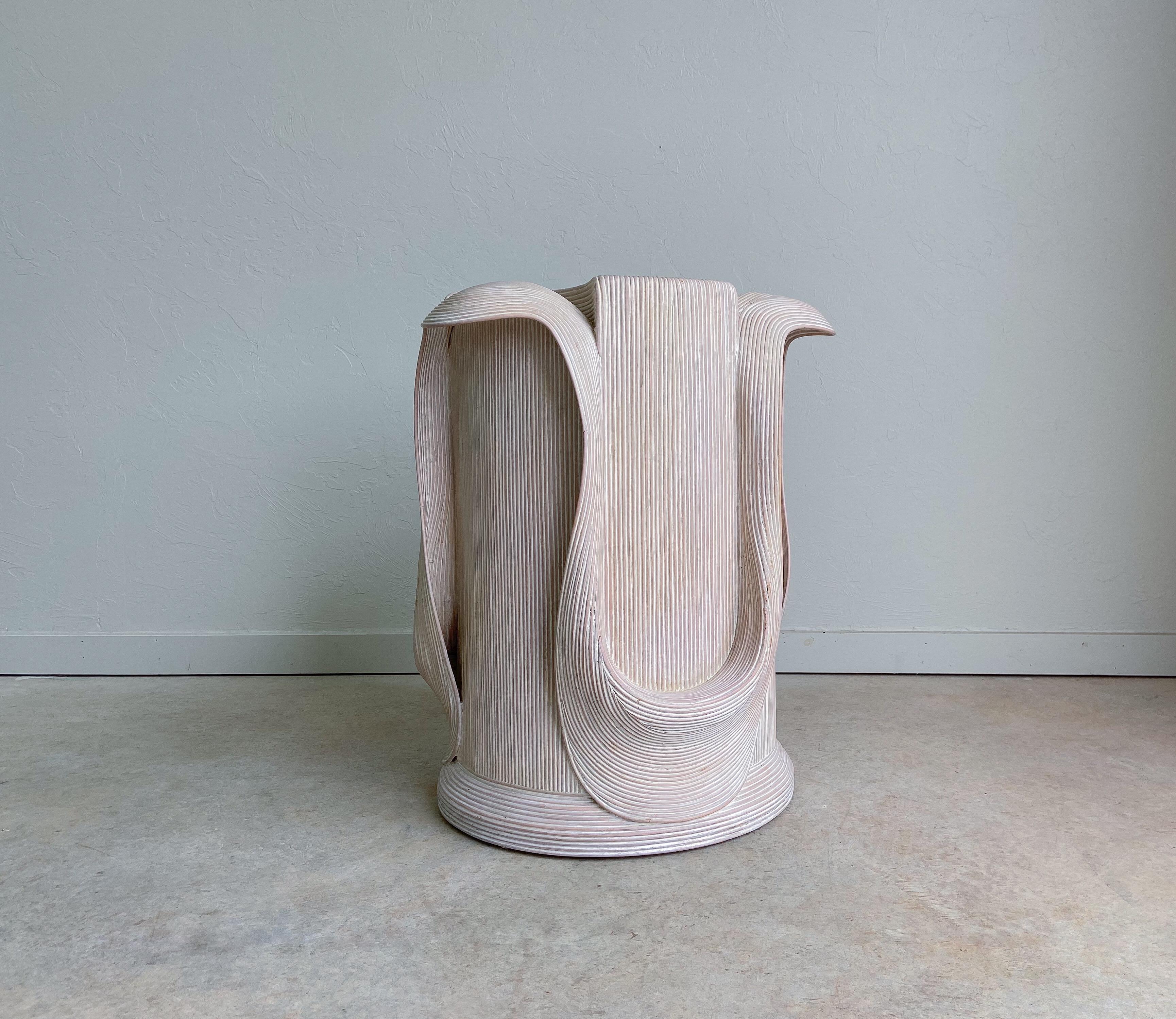 Offered is a wonderful pedestal or dining table base by designer Betty Cobonpue. Part of the Scultura line produced in the 1980’s. 

Cobonpue’s design philosophy was simple: no hard edges. This is represented in the graceful curves and incredible