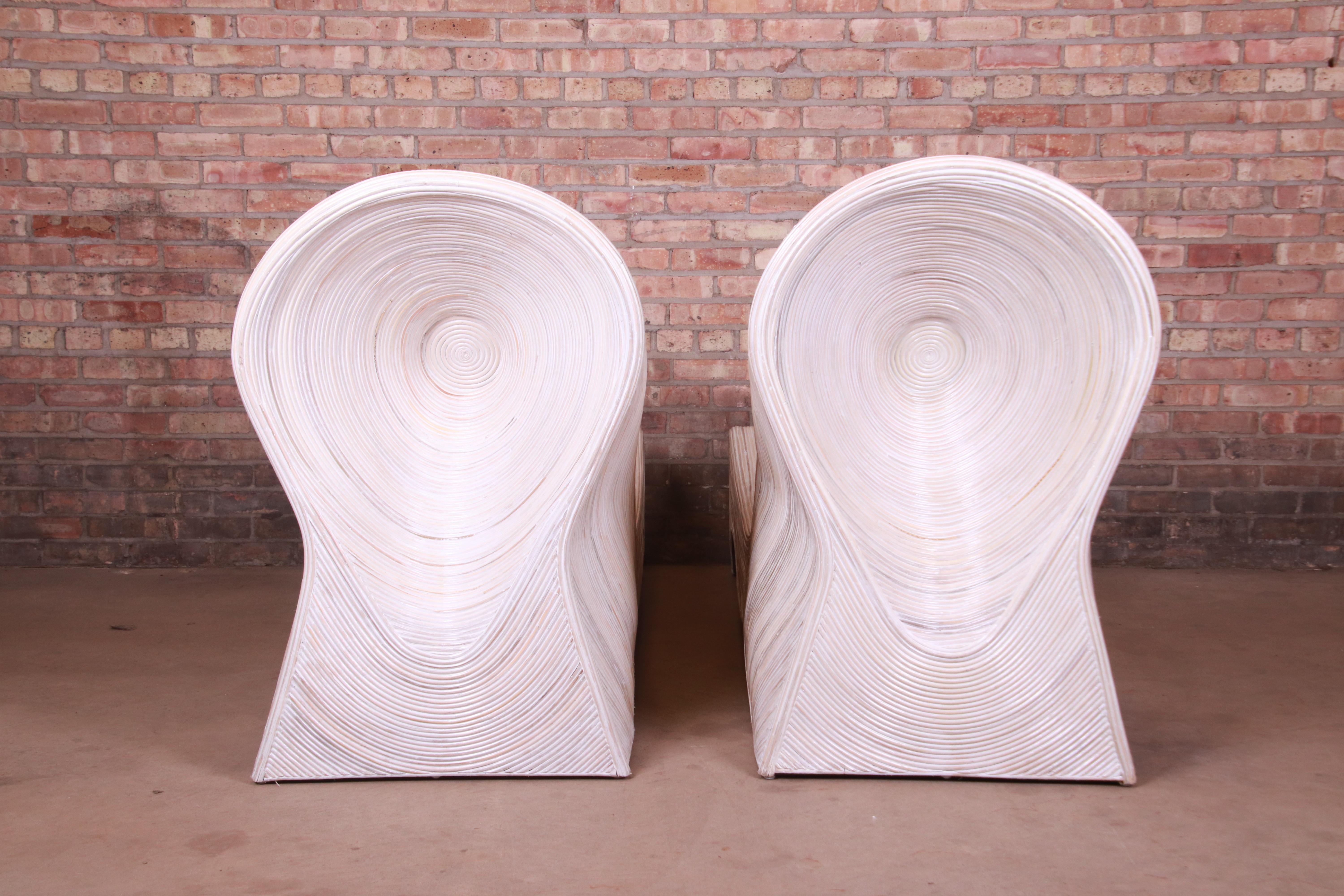Betty Cobonpue Skulpturale Rattan-Sessel aus gespaltenem Schilf, Paar im Angebot 5