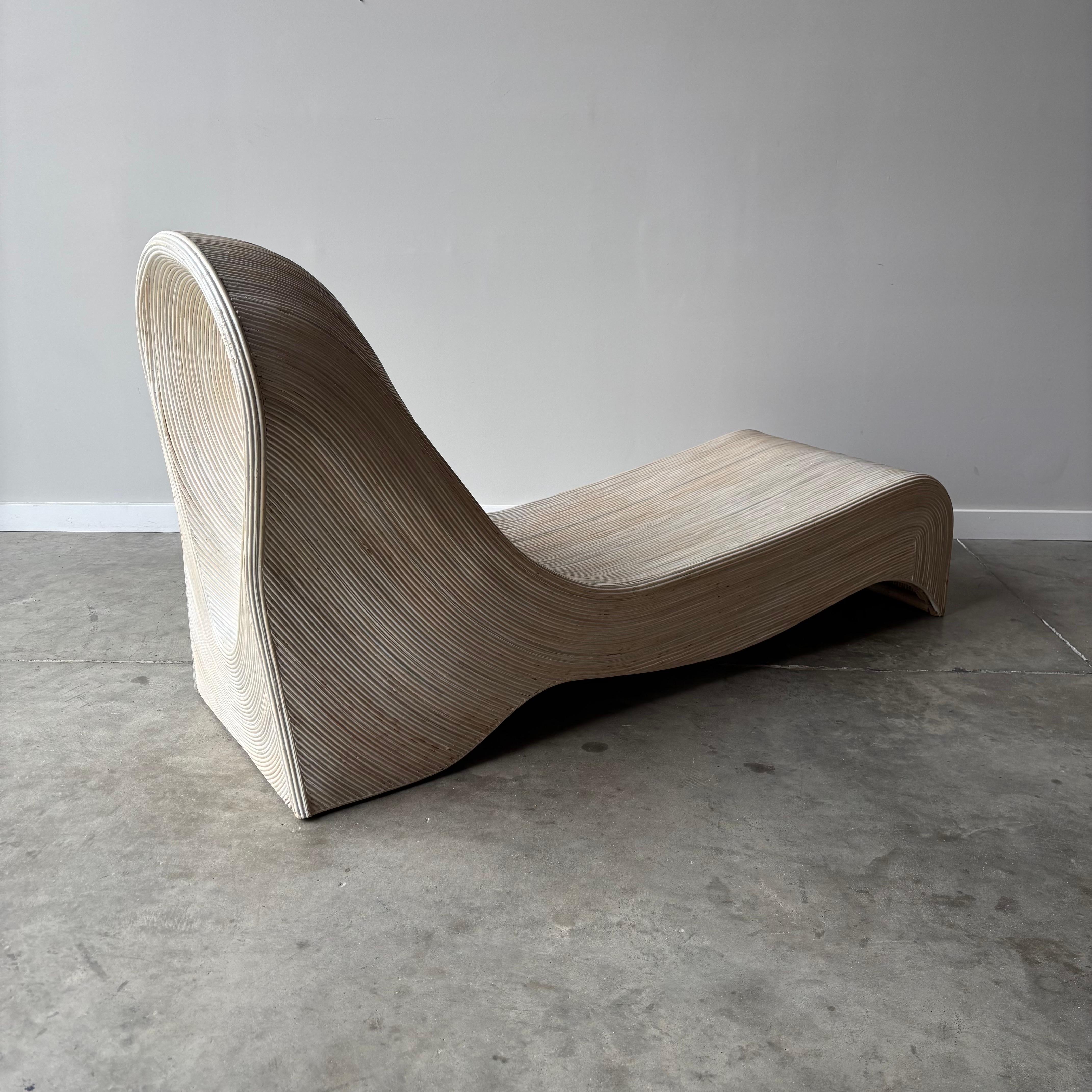 Chaise Lounge in stile Betty Cobonpue In condizioni buone in vendita a Raleigh, NC