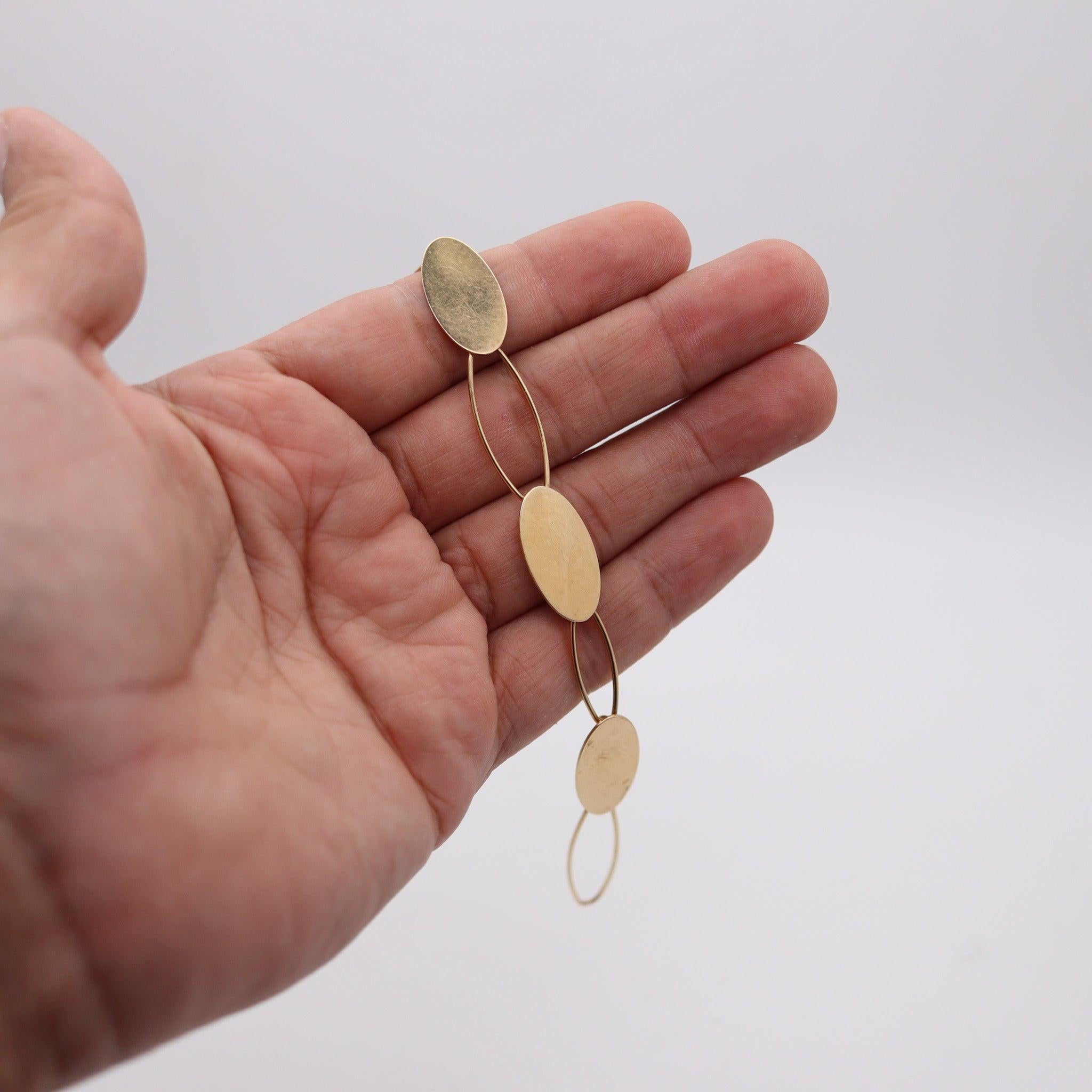 BETTY COOKE 1980 Geometric Open Ovals Bracelet In 14Kt Yellow Gold For Sale 2